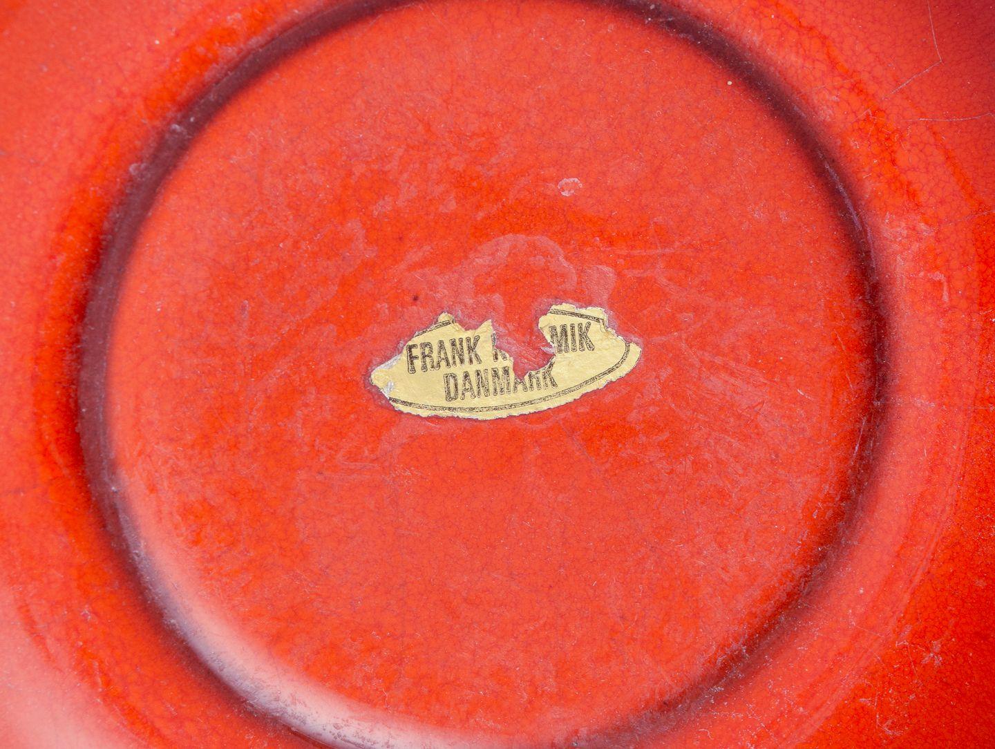 Frank Keramik, Dänemark. Ein Paar Vasen und ein Kerzenhalter aus glasiertem Steingut. (Ende des 20. Jahrhunderts) im Angebot