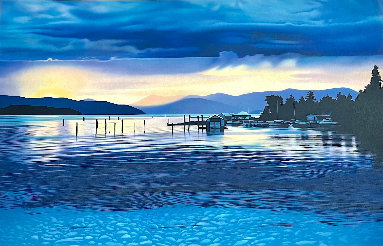 Print di Frank Licsko - CRYSTAL CLEAR Litografia firmata, Paesaggio acquatico blu, sole, rimessa per barche, molo
