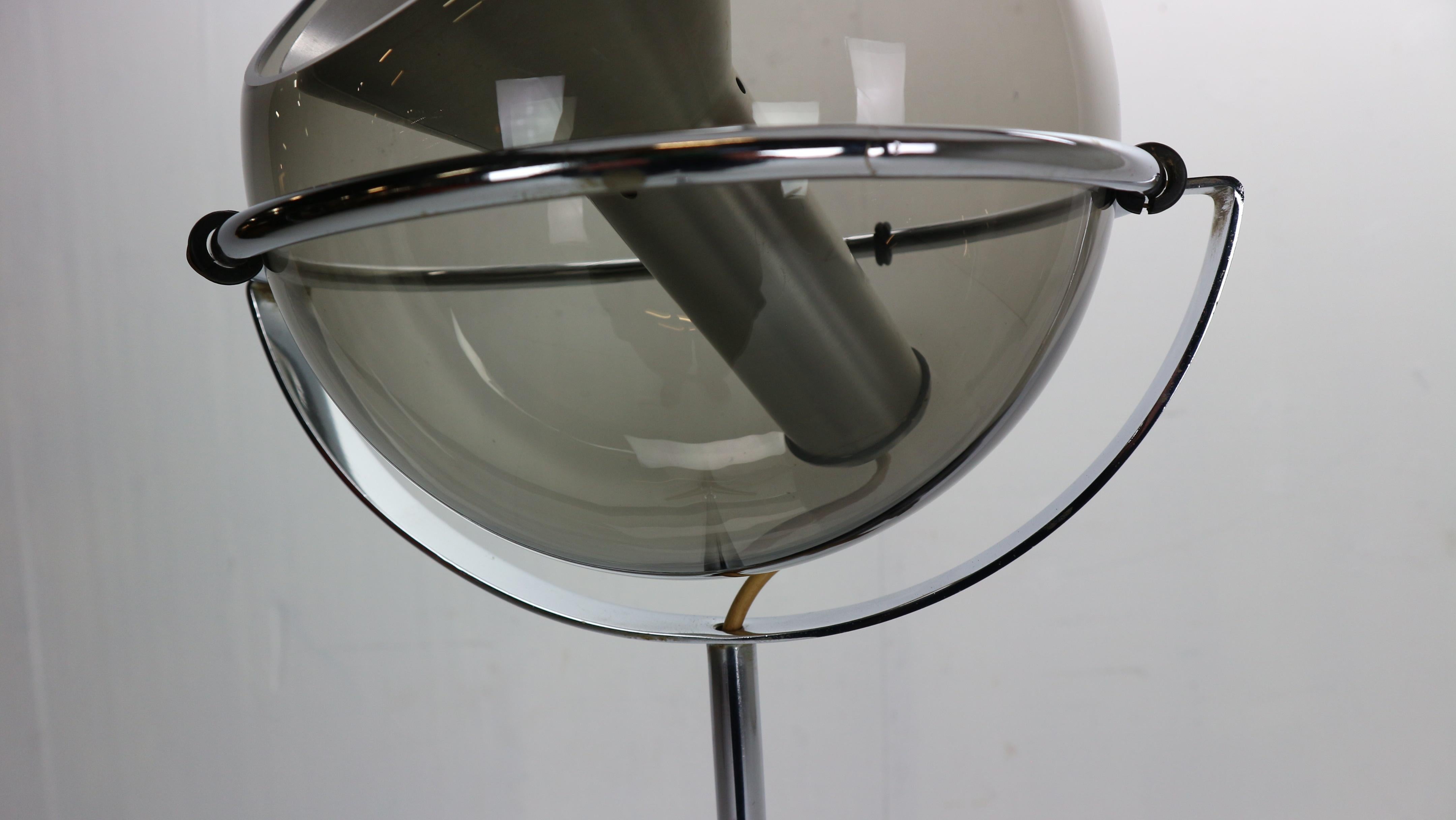 Frank Ligtelijn Adjustable Globe Floor Lamp for RAAK, 1960 Dutch Design 6