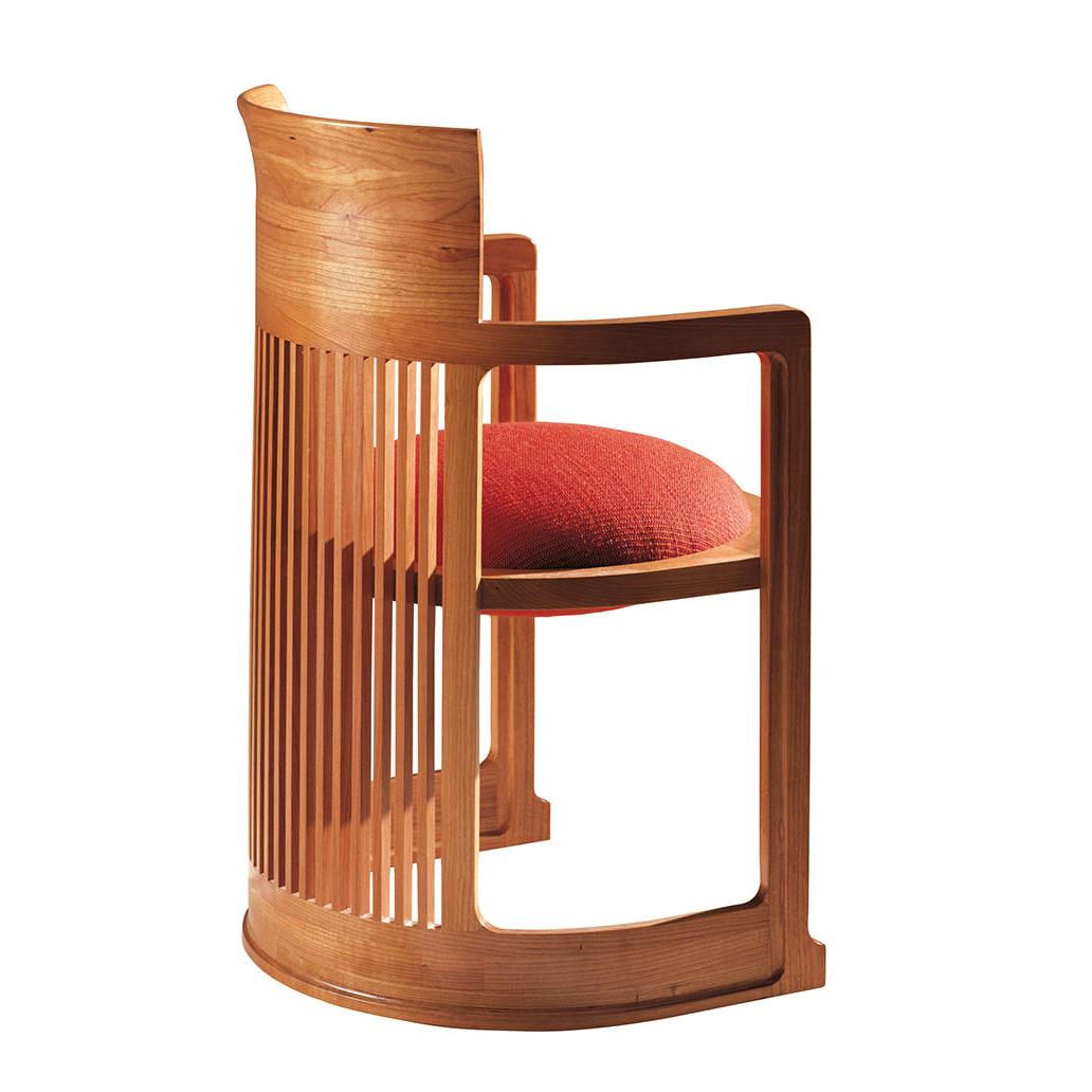 Chair designed by Frank Lloyd Wrigh in 1937, relaunched in 1986.
Manufactured by Cassina in Italy.

A timeless design informed by exceptional constructive complexity, the iconic Barrel chair was created in 1937 by Frank Lloyd Wright, based on an