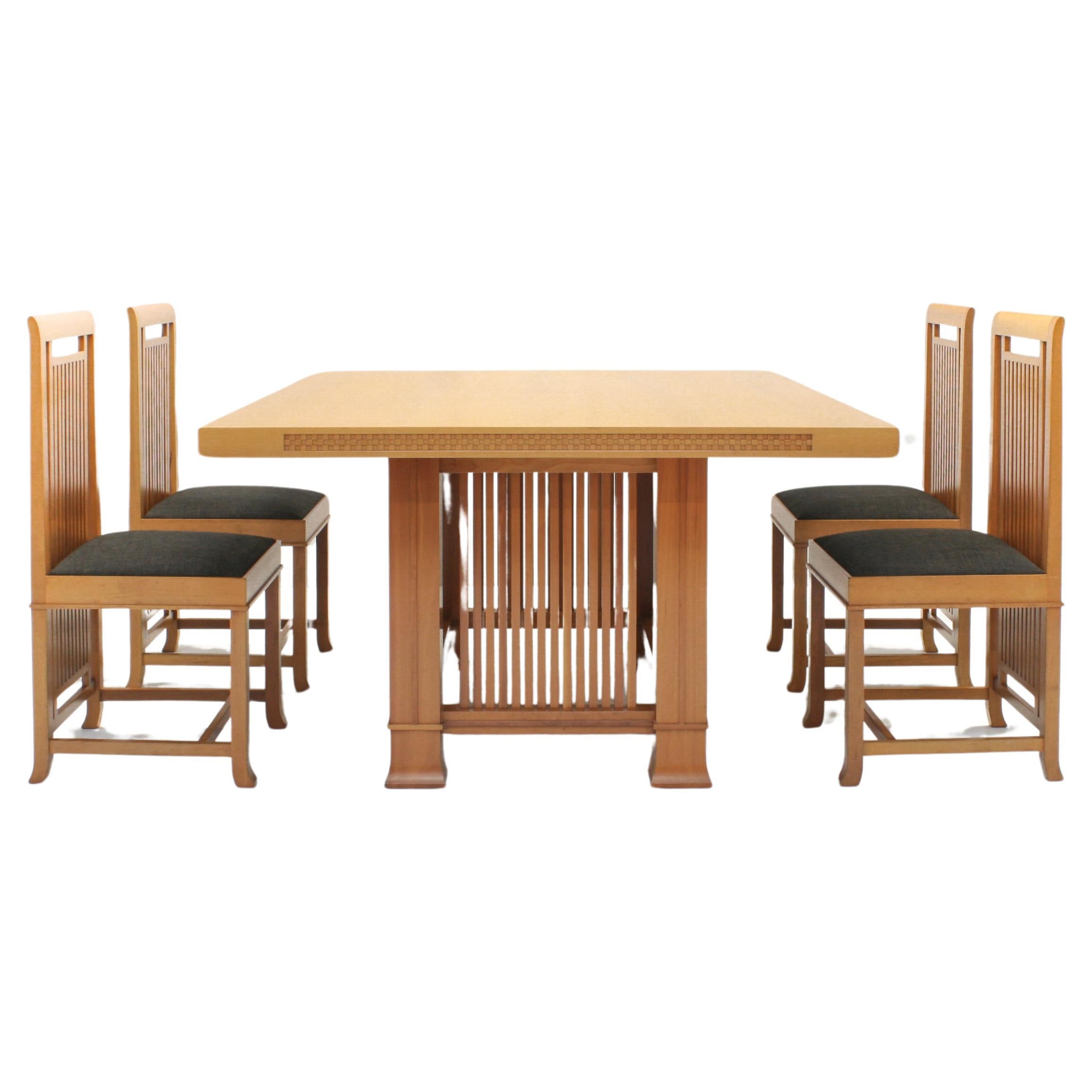 Frank Lloyd Wright Dining Set - Husser Table & 4 Coonley Chairs, Cassina 1992 For Sale