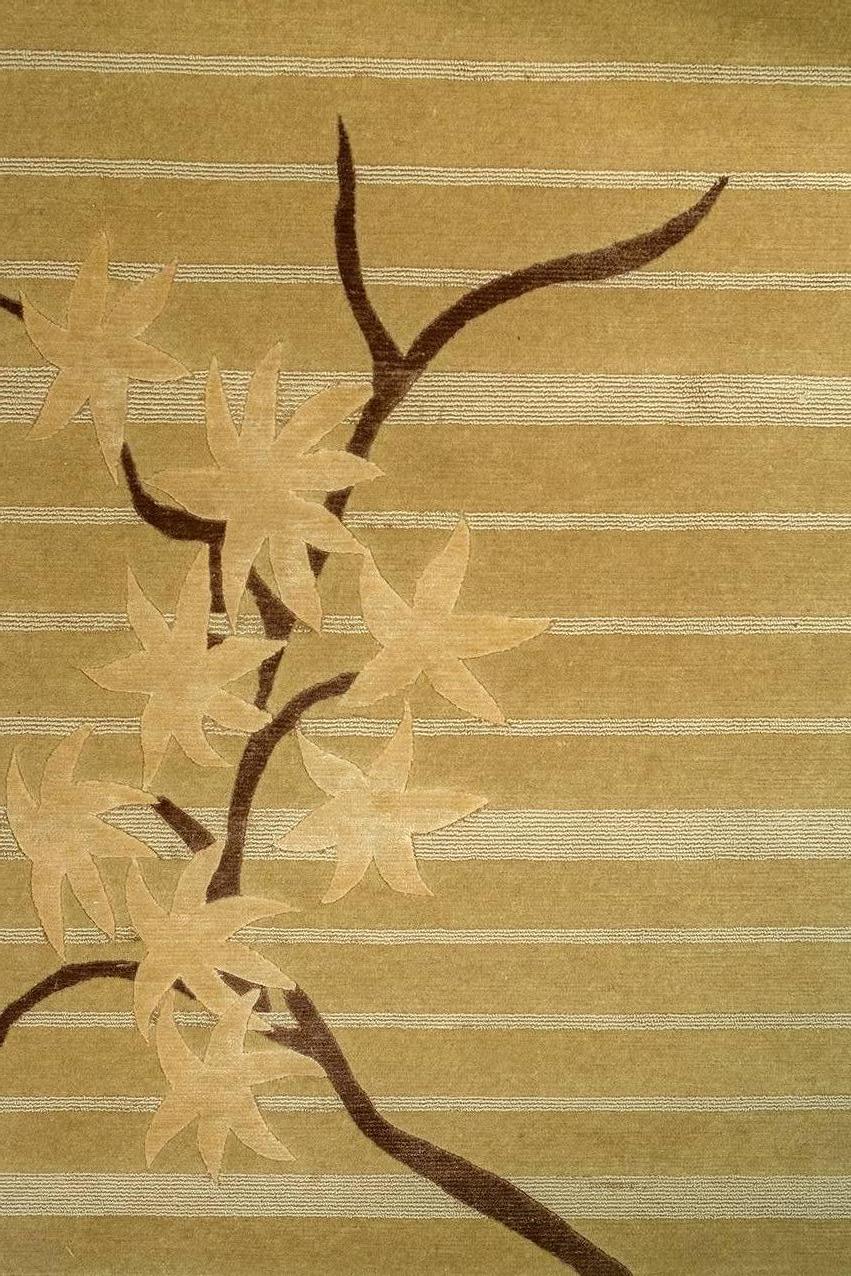 After Frank Lloyd Wright leaf maple rug, 2004 Shumacher Edition for BSB Rugs Barcelona, Spain.
BSB was the exclusive distributor in Spain for Shumacher FLLW rugs for many years.
This amazing rug was hand-knotted in Nepal in wool and silk Loop and
