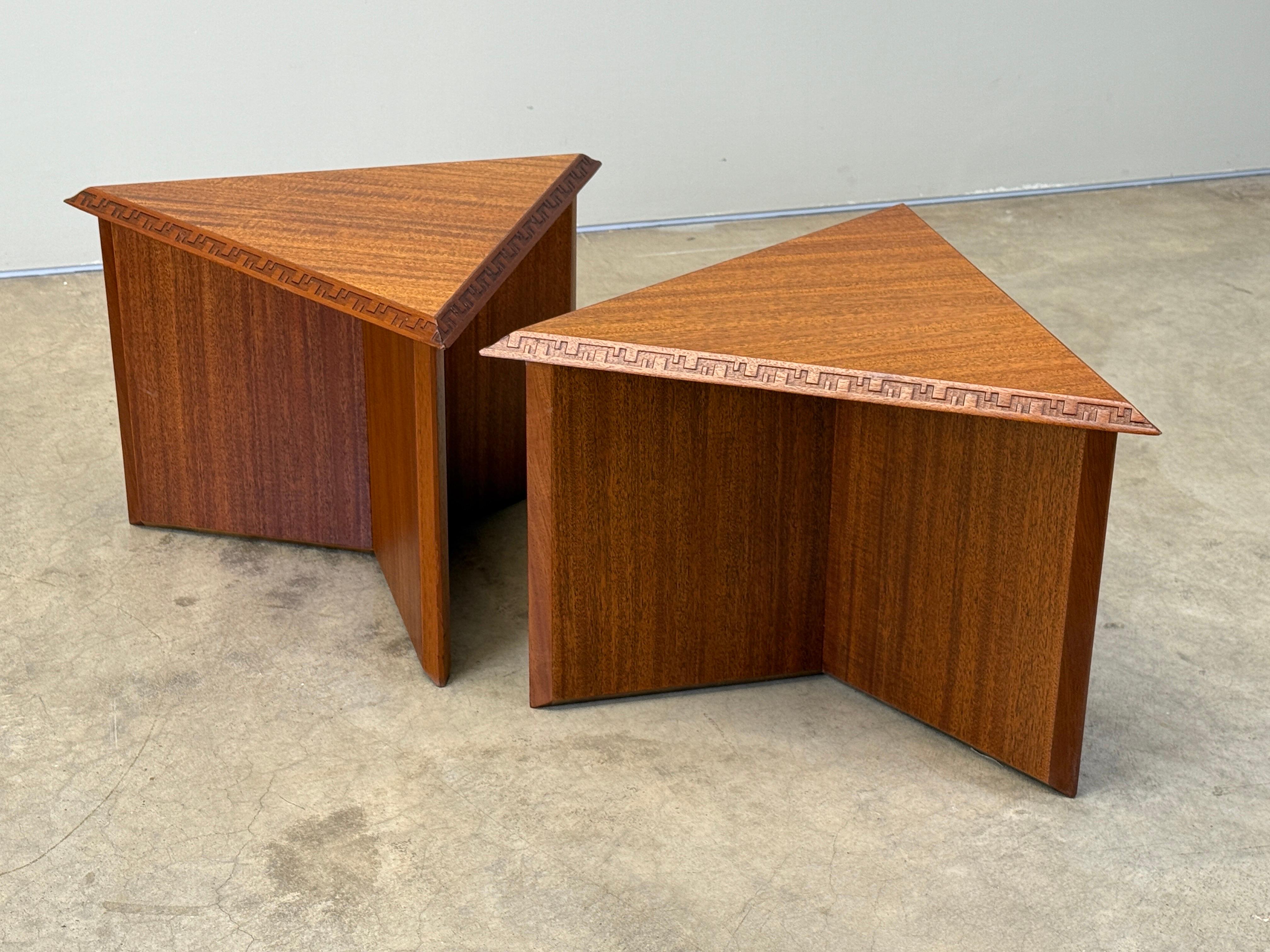 Frank Lloyd Wright 452 Beistelltische für Henredon im Angebot 14