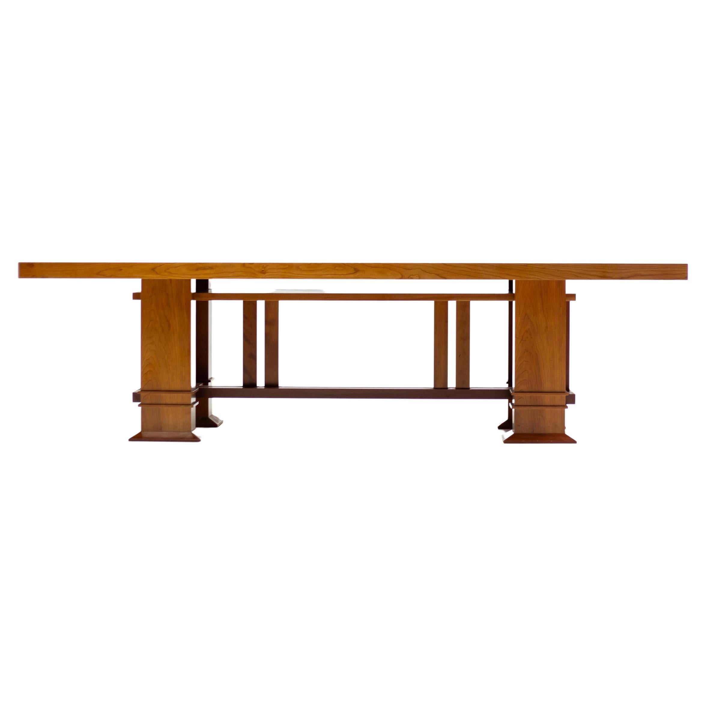 Table Allen 605 de Frank Lloyd Wright par Cassina