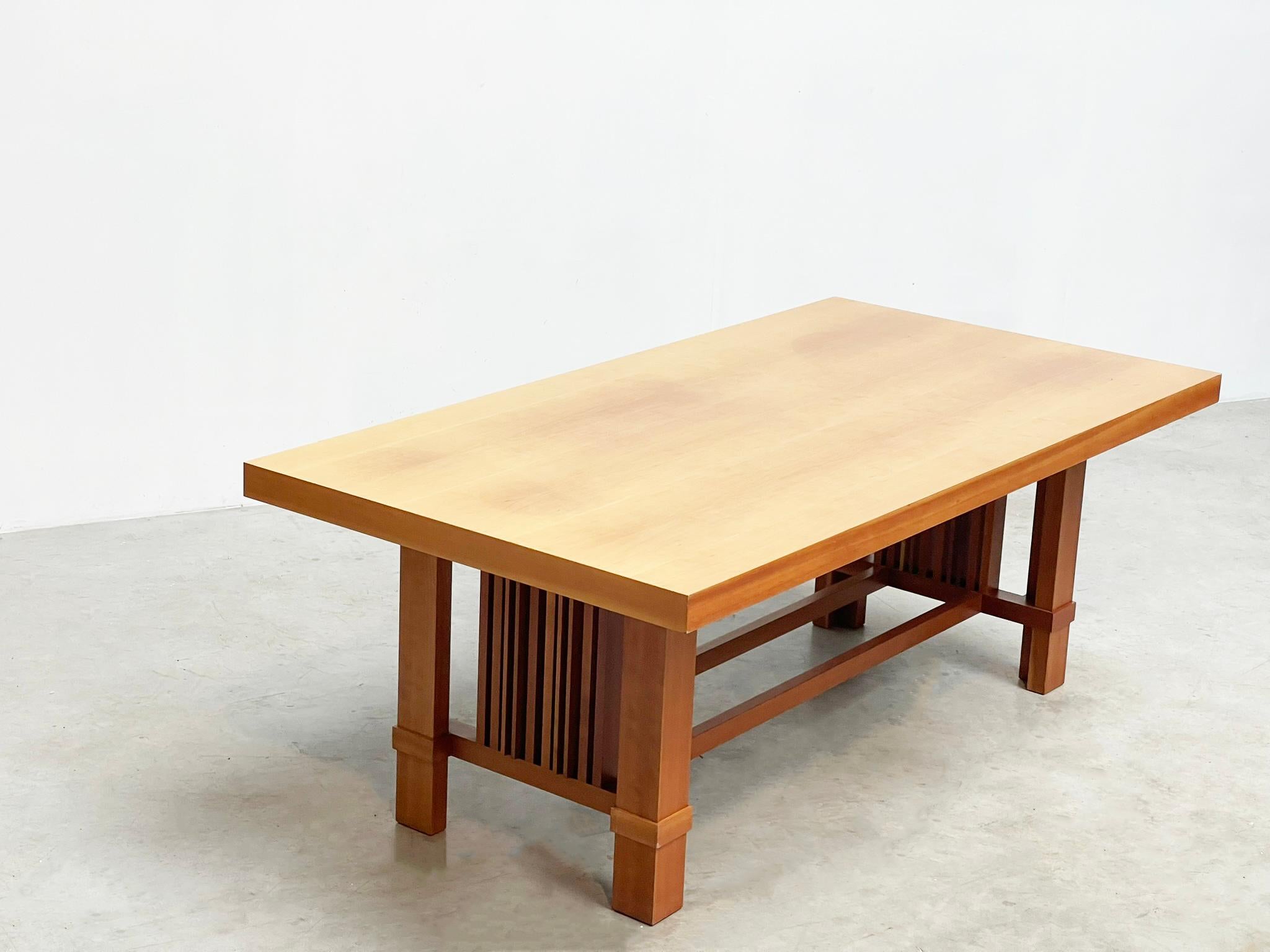 Frank Lloyd Wright “608 Taliesin” Dining Table signed by Cassina, 1986 For Sale 5