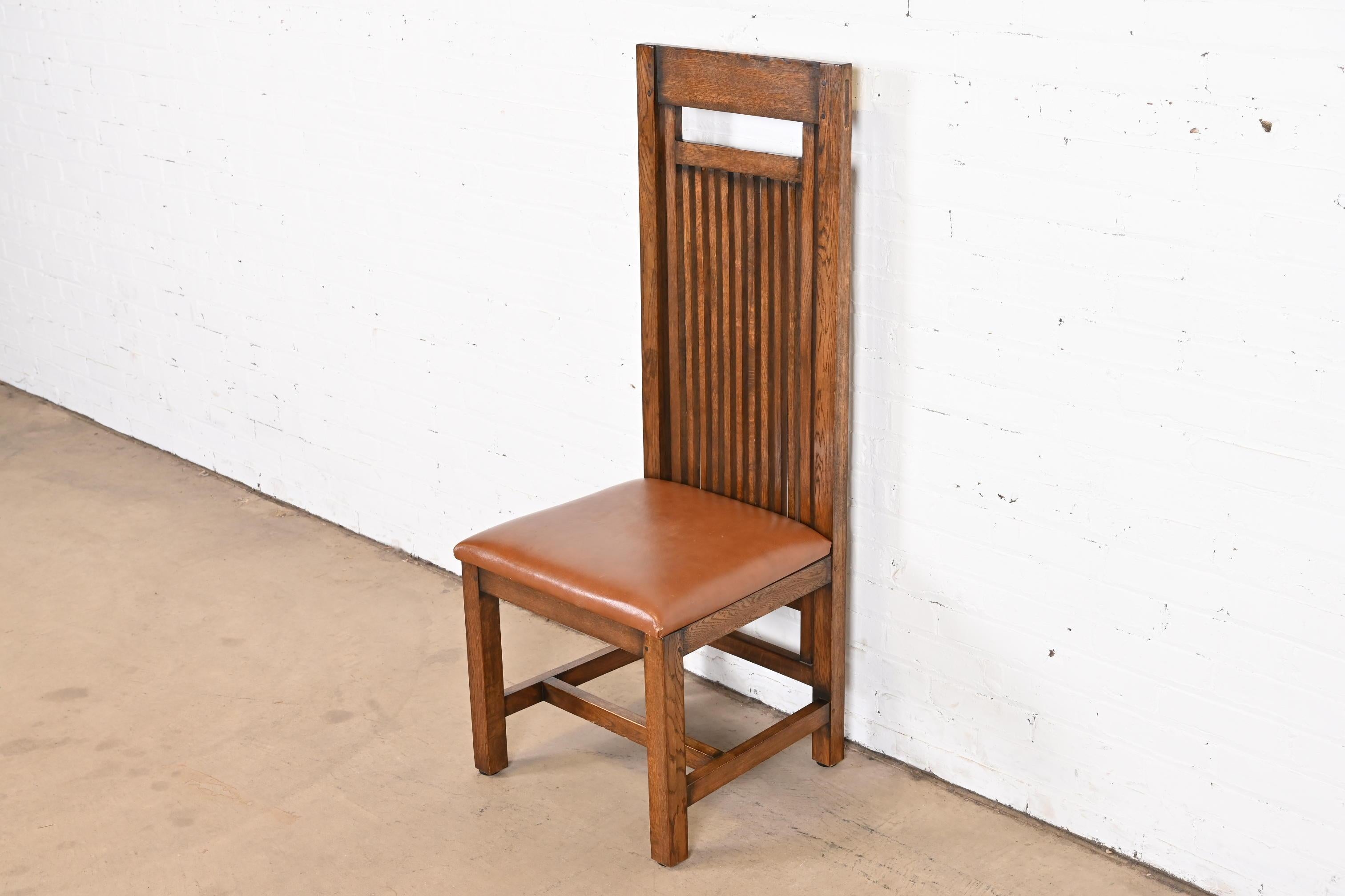 Frank Lloyd Wright Arts & Crafts Oak and Leather High Back Dining Chairs 5