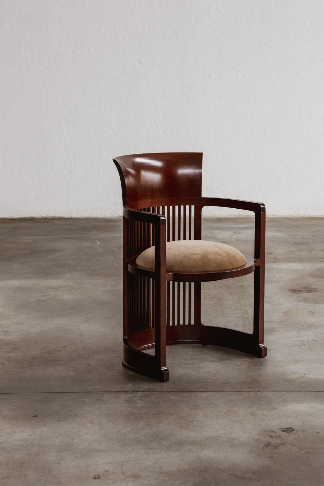 Cassina Barrel Chair - 27 For Sale on 1stDibs | barrel chair