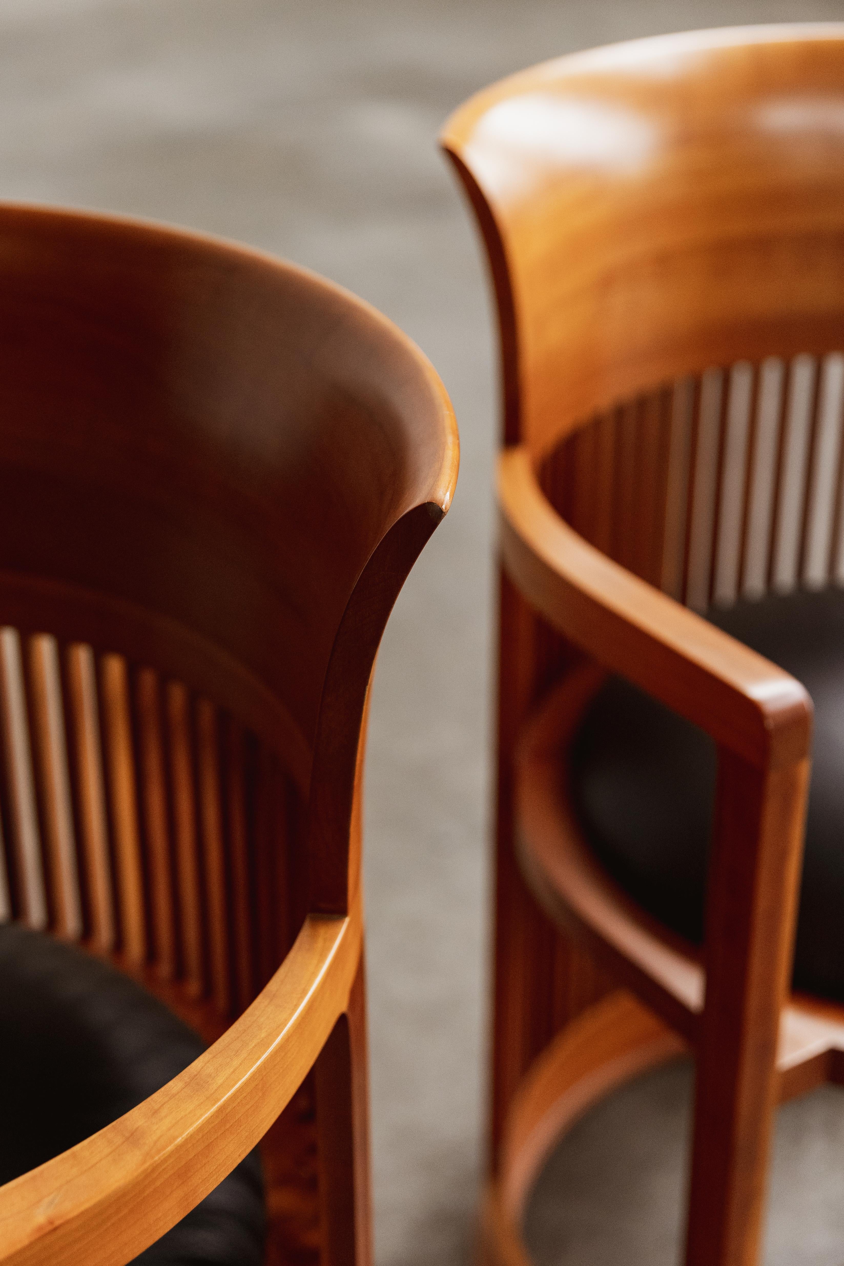 Mid-Century Modern Chaises Barrel de Frank Lloyd Wright pour Cassina, 1937, ensemble de 4 pièces en vente