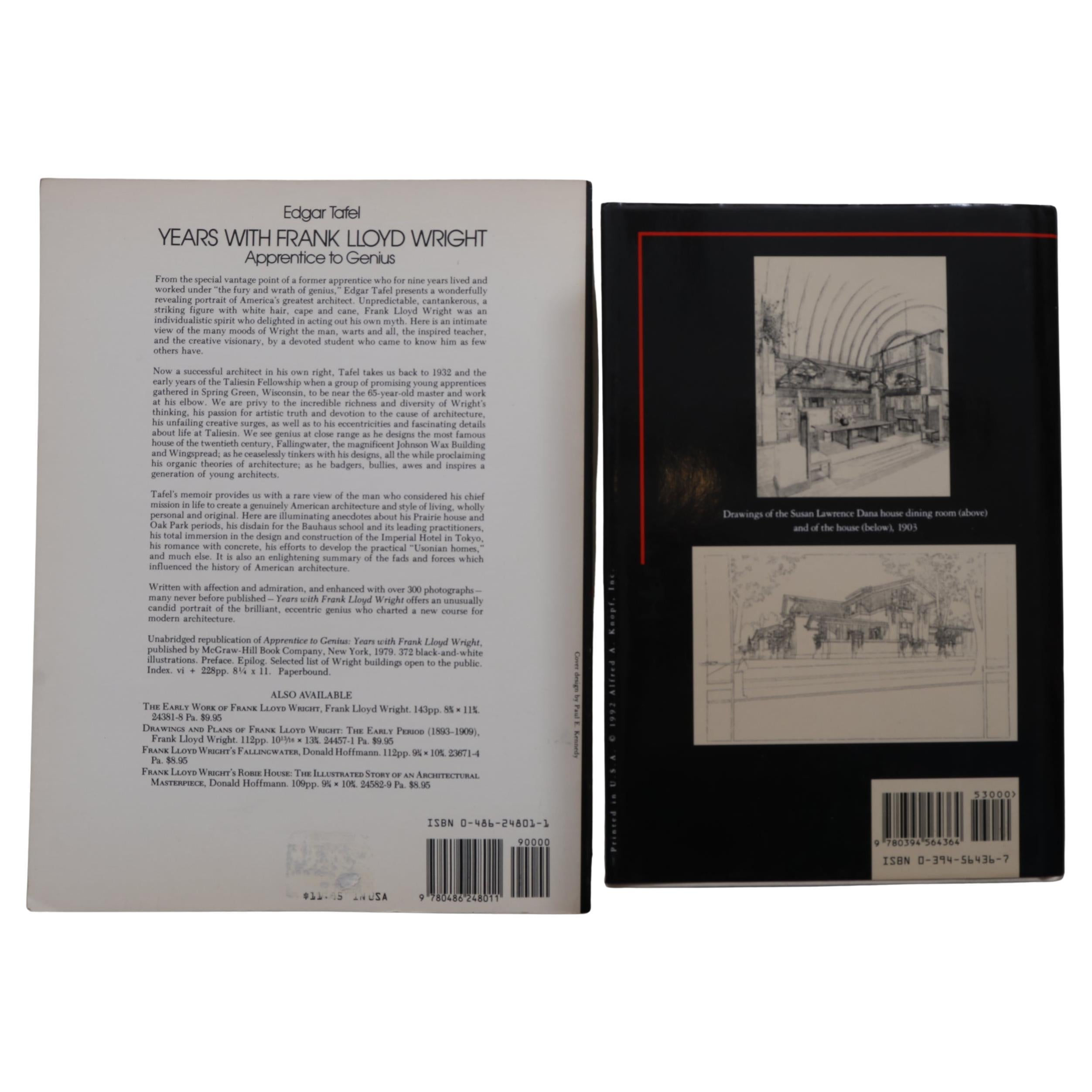 Frank Lloyd Wright Books - Set of 2 en vente 2