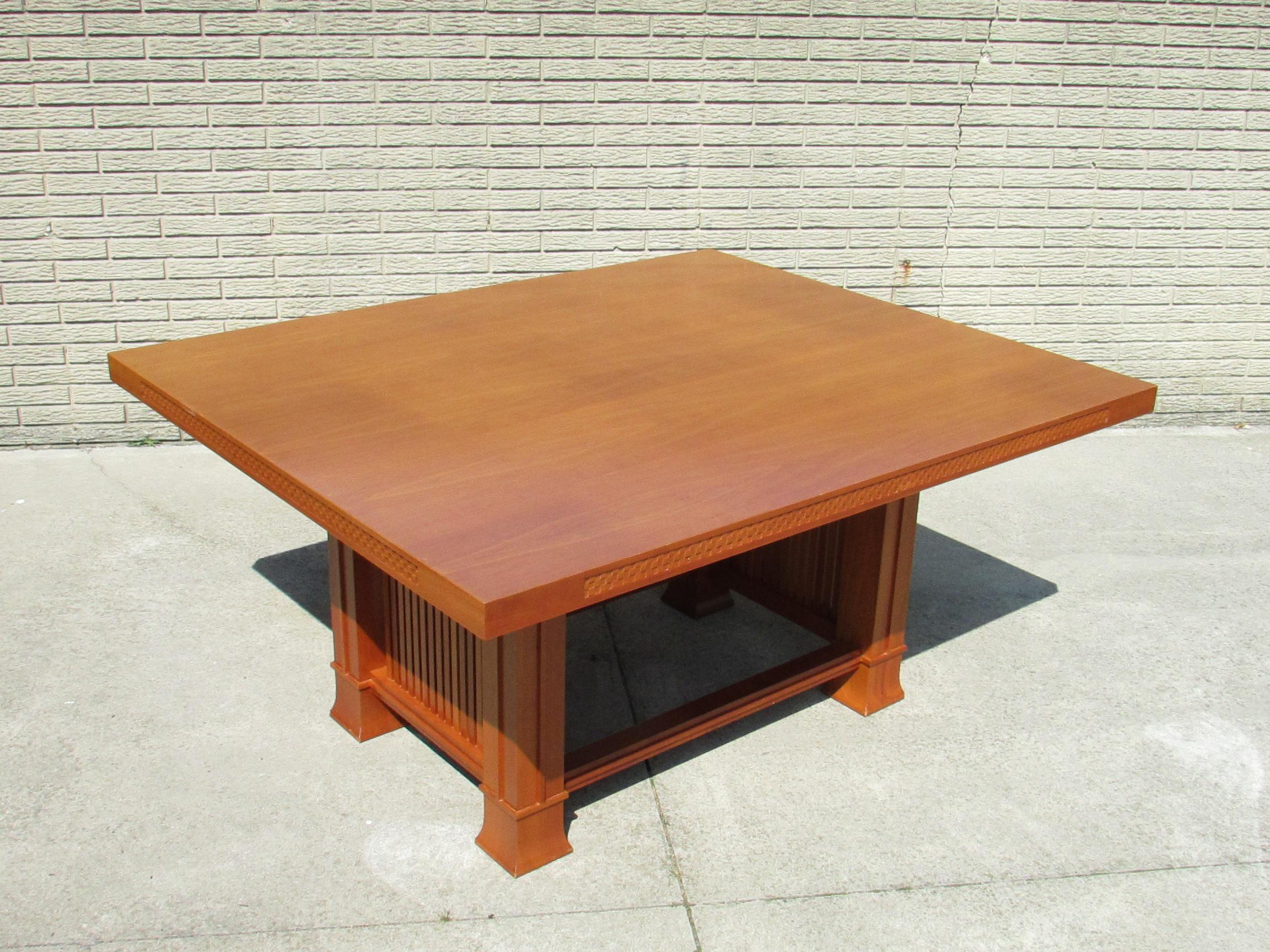 Frank Lloyd Wright Cassina Husser Haus Kirsche Holz  Tabelle 615 signiert nummeriert im Angebot 3