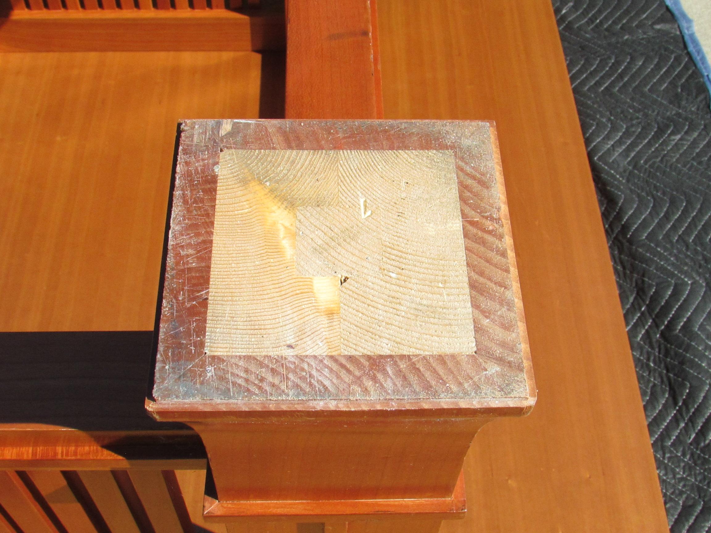 Frank Lloyd Wright Cassina Husser Haus Kirsche Holz  Tabelle 615 signiert nummeriert im Angebot 1