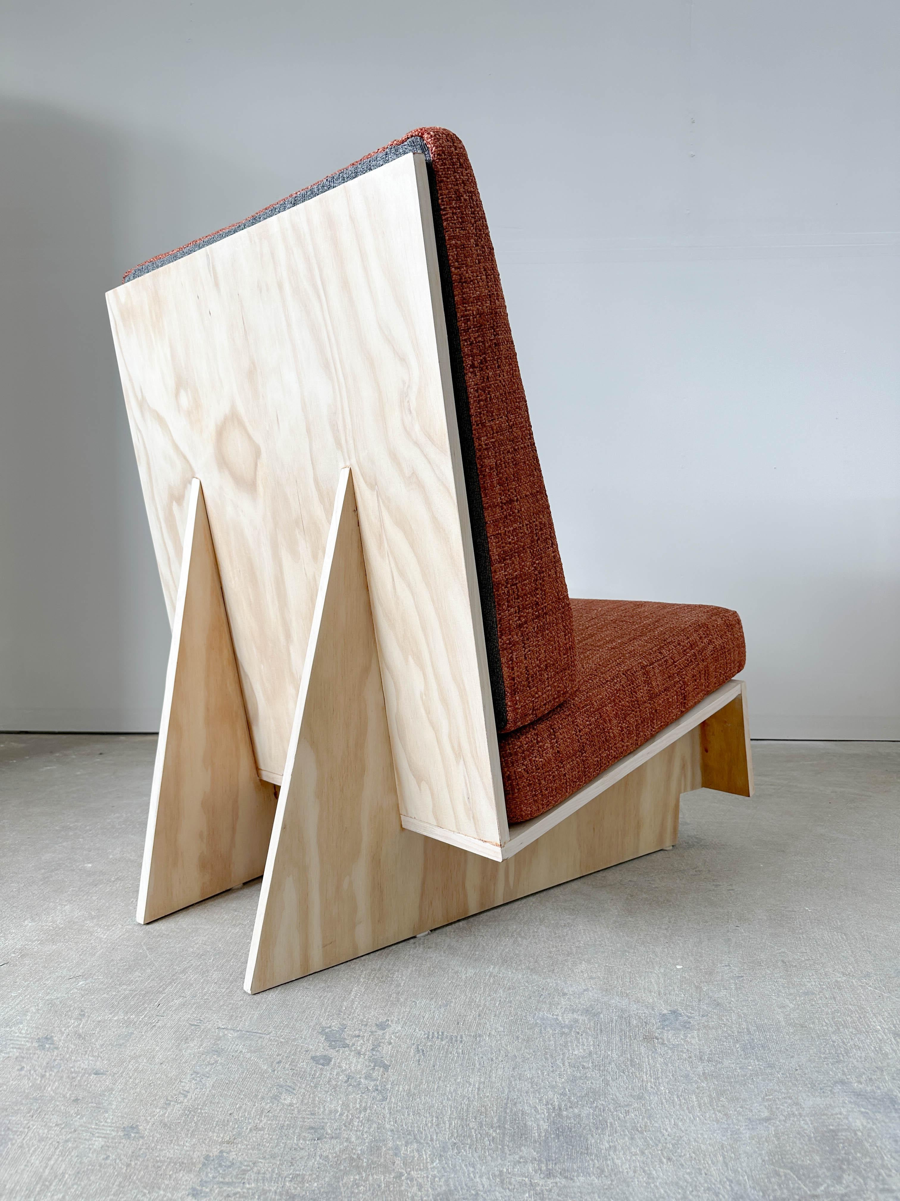 Frank Lloyd Wright Coffee Table and Lounge Chairs For Sale 5