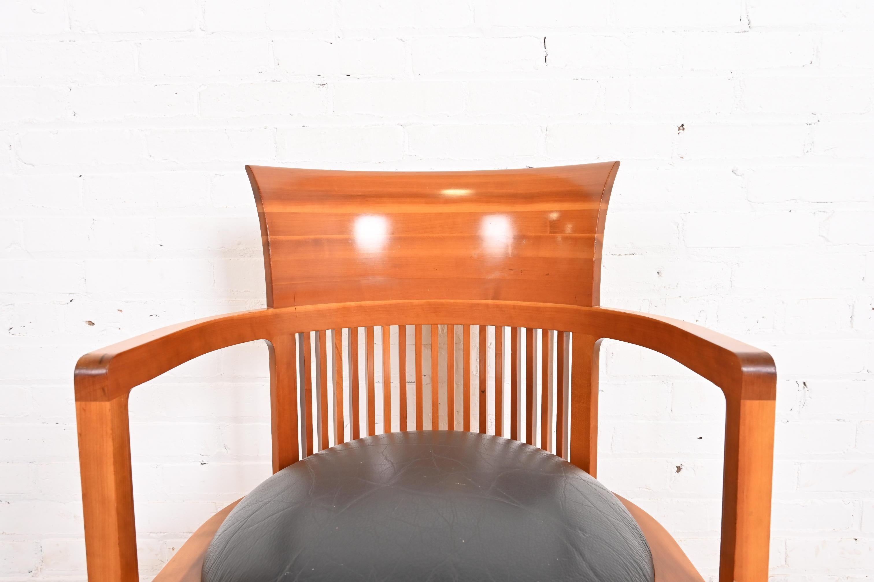 Frank Lloyd Wright for Cassina Arts & Crafts Cherry Wood Barrel Chairs, Set of 4 2