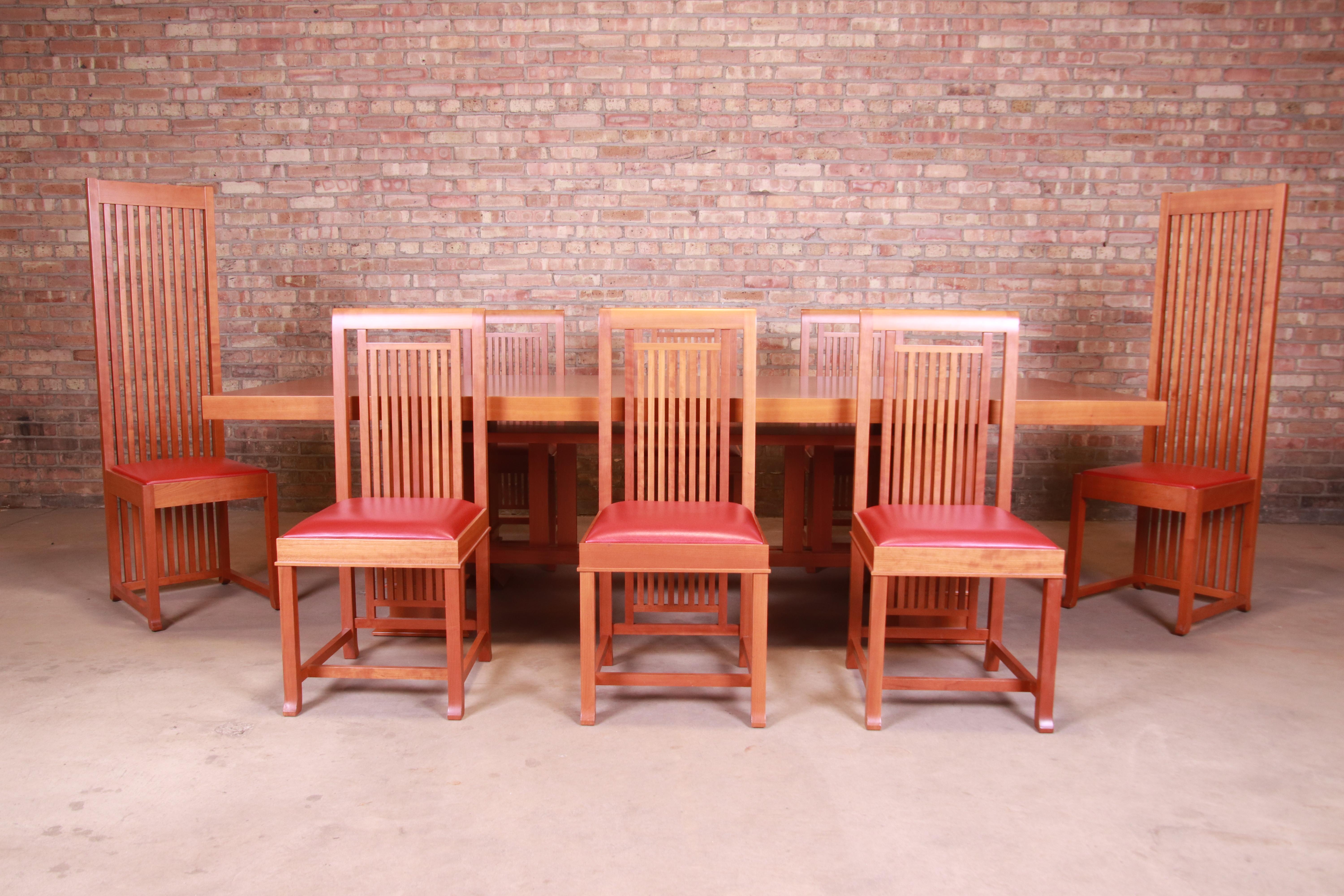 Late 20th Century Frank Lloyd Wright for Cassina Arts & Crafts Dining Set, 1986