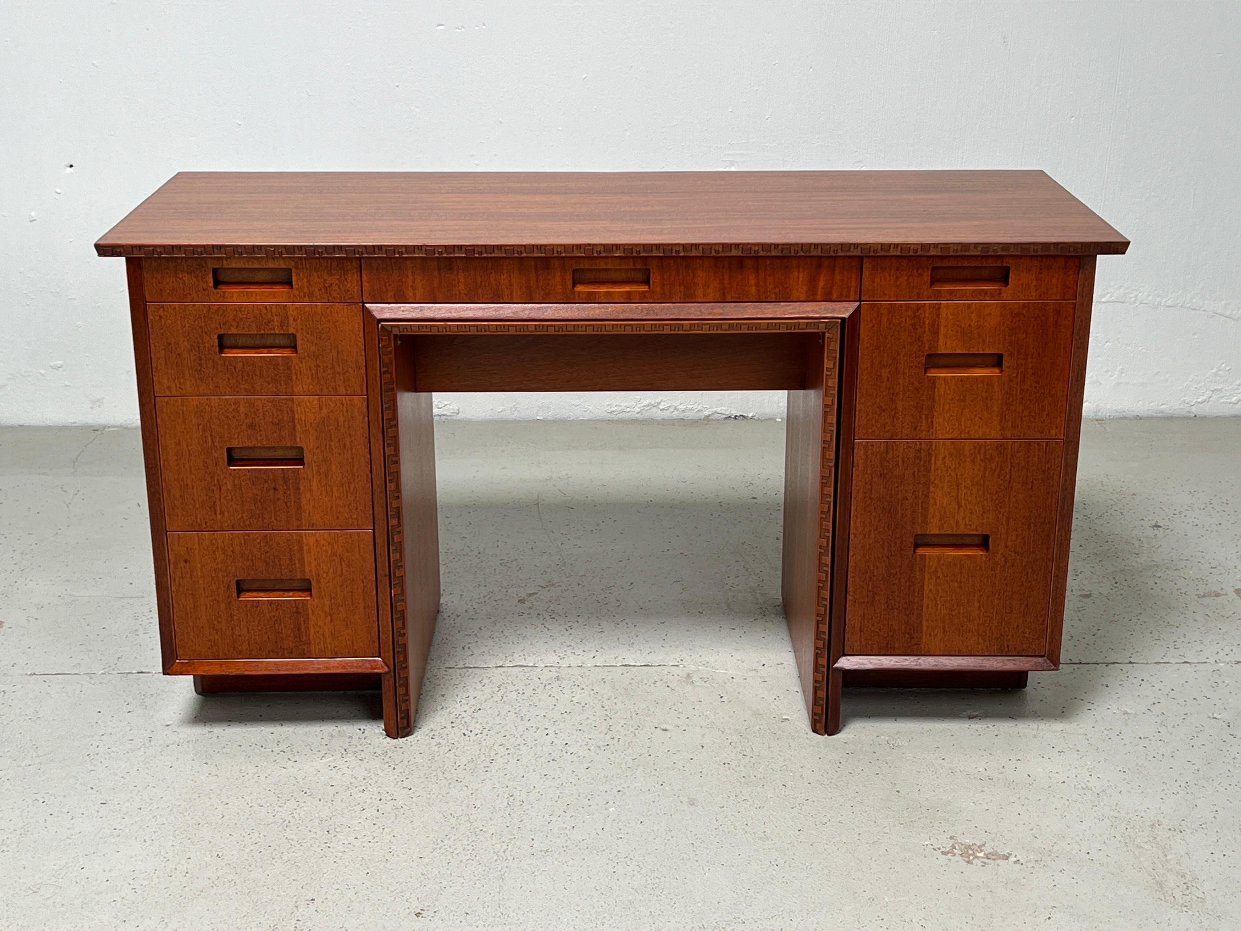 Frank Lloyd Wright for Henredon Desk For Sale 9