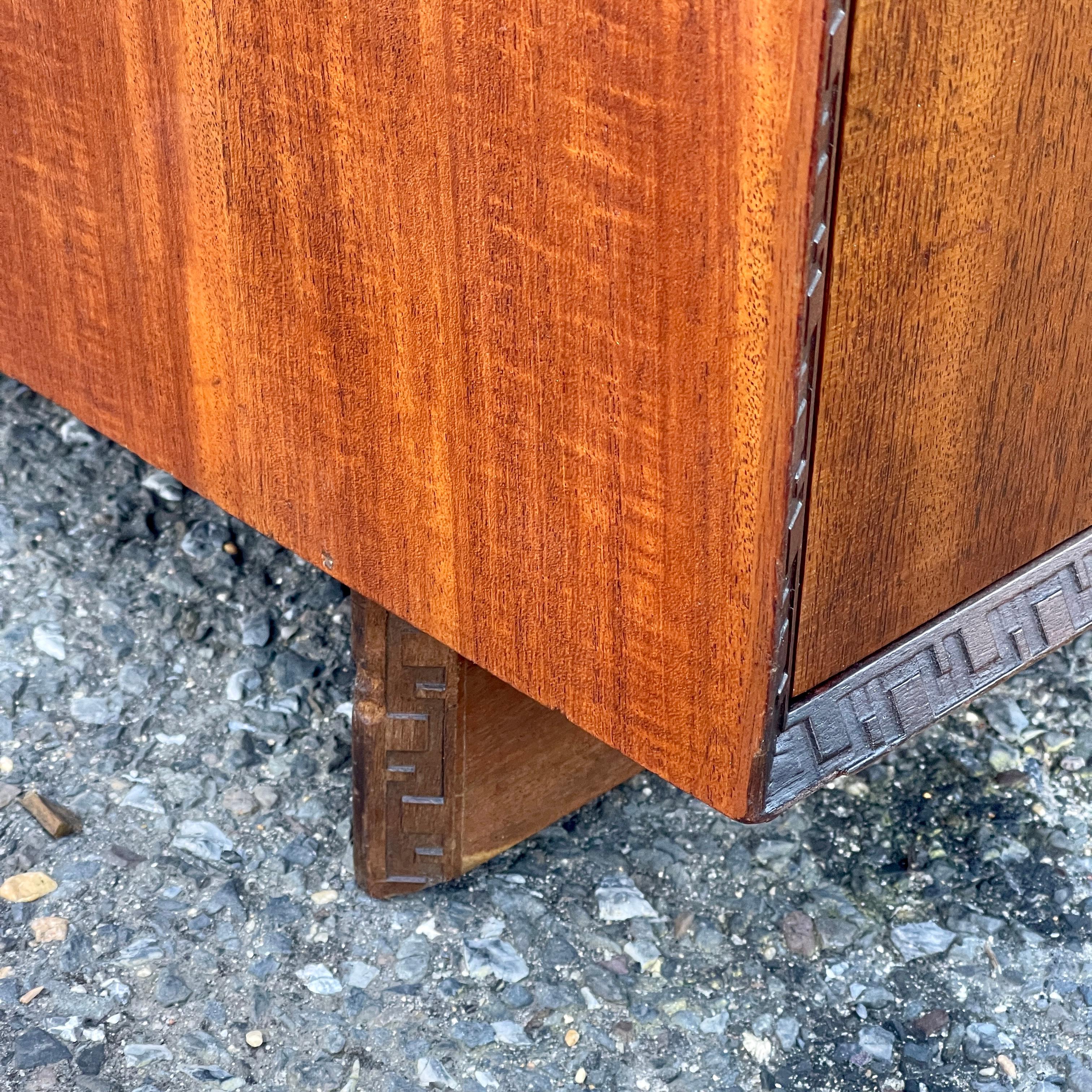 Frank Lloyd Wright for Henredon-Heritage Mahogany Dresser 1