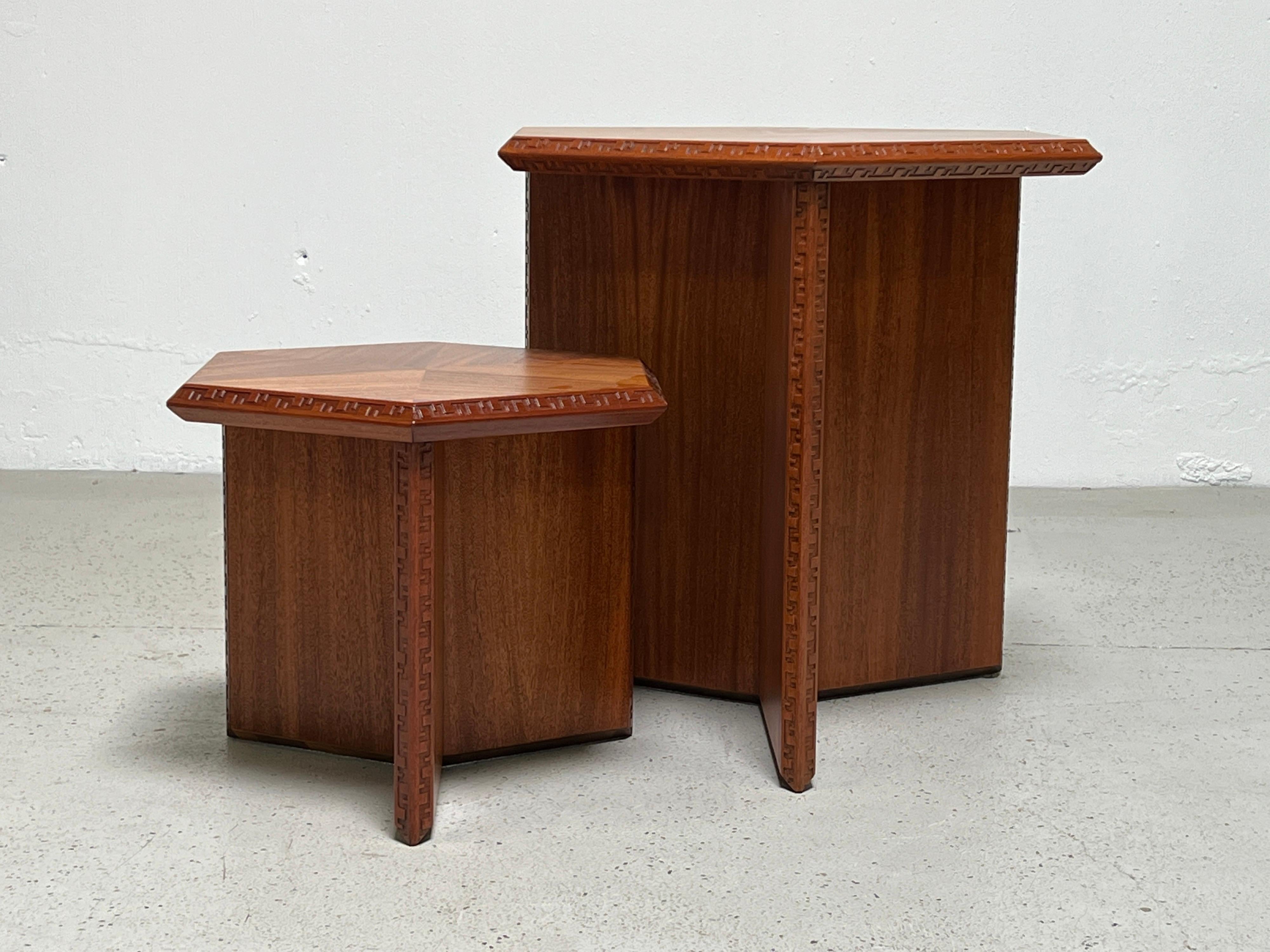 Frank Lloyd Wright for Henredon Hexagonal Table For Sale 3