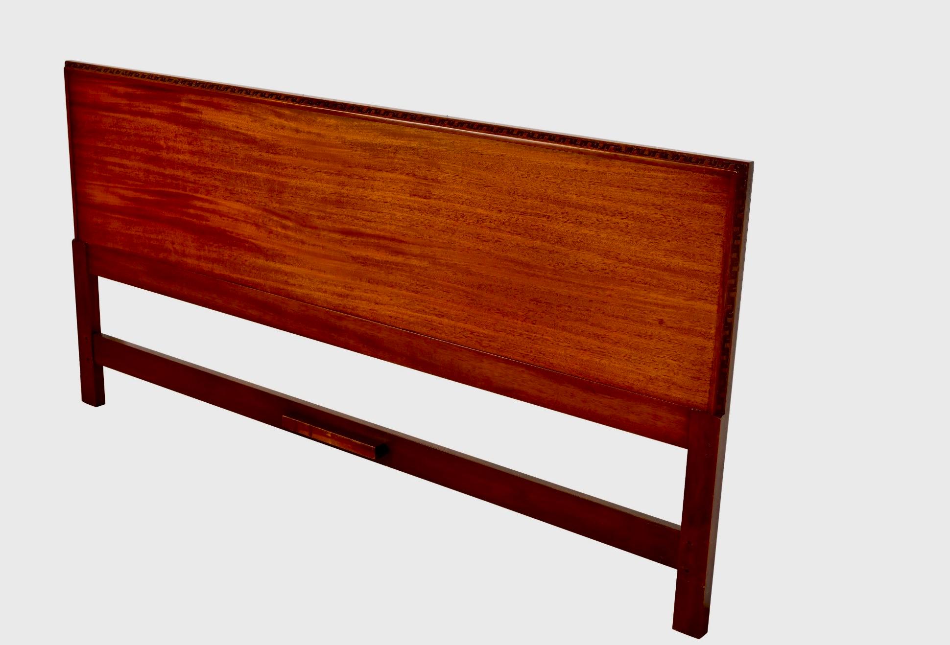 A mahogany kingsize headboard designed by Frank Lloyd Wright for Henredon. 

Comes with upholstered box spring (no mattress)