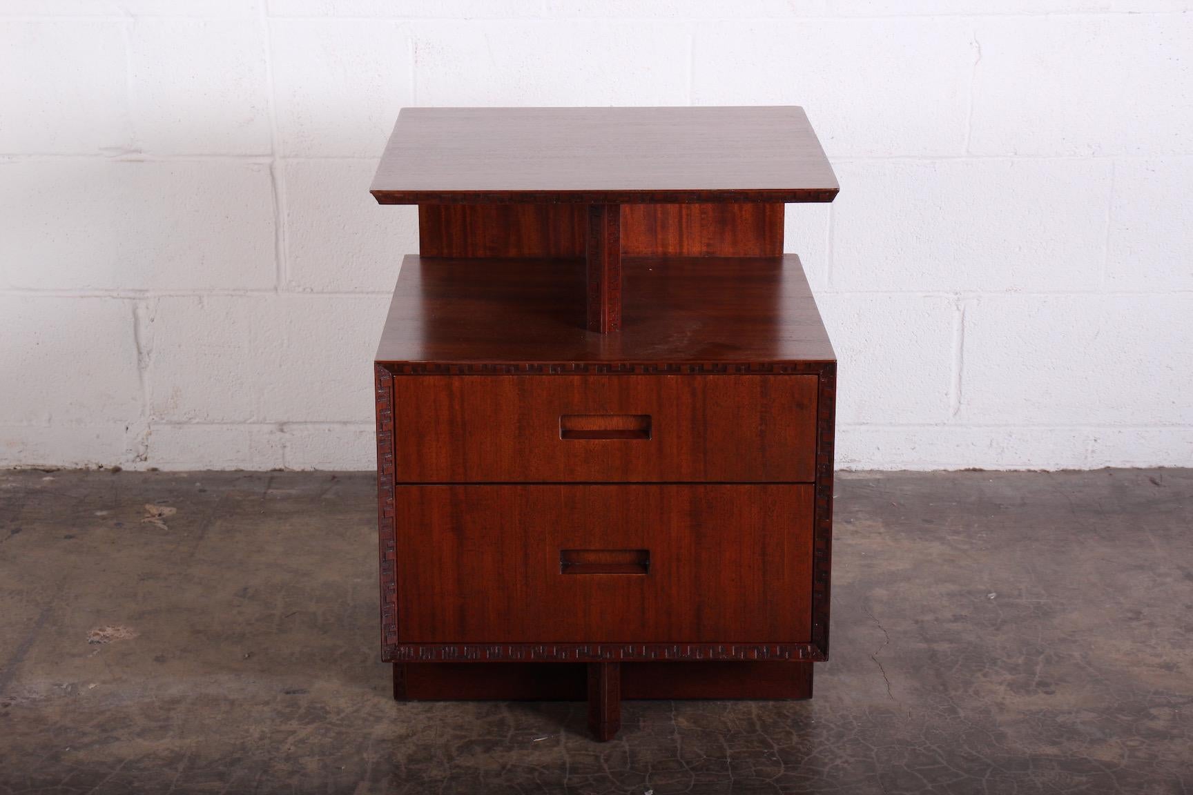 Frank Lloyd Wright for Henredon Nightstand In Good Condition In Dallas, TX