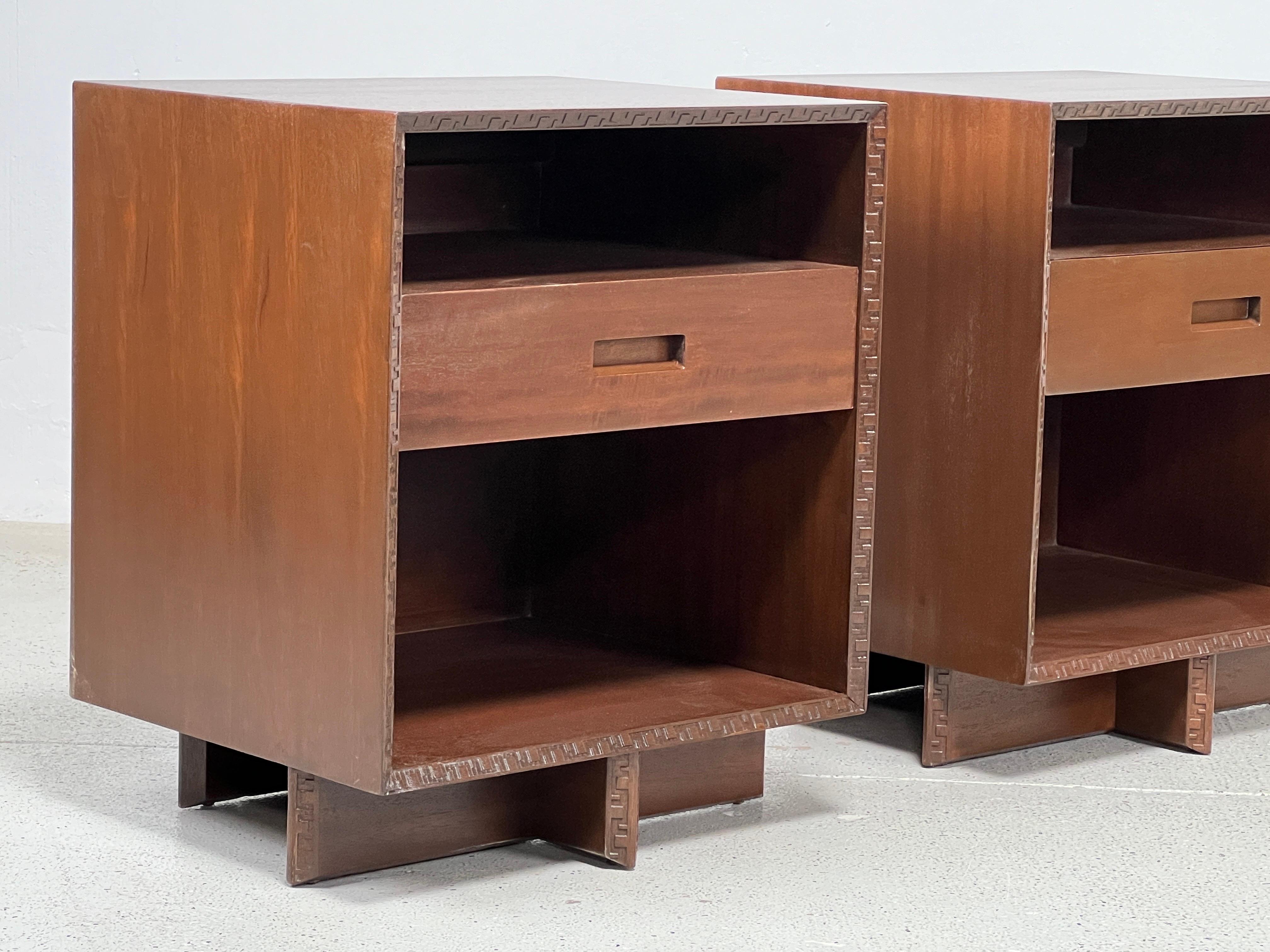 Frank Lloyd Wright for Henredon Pair of Nightstands For Sale 6