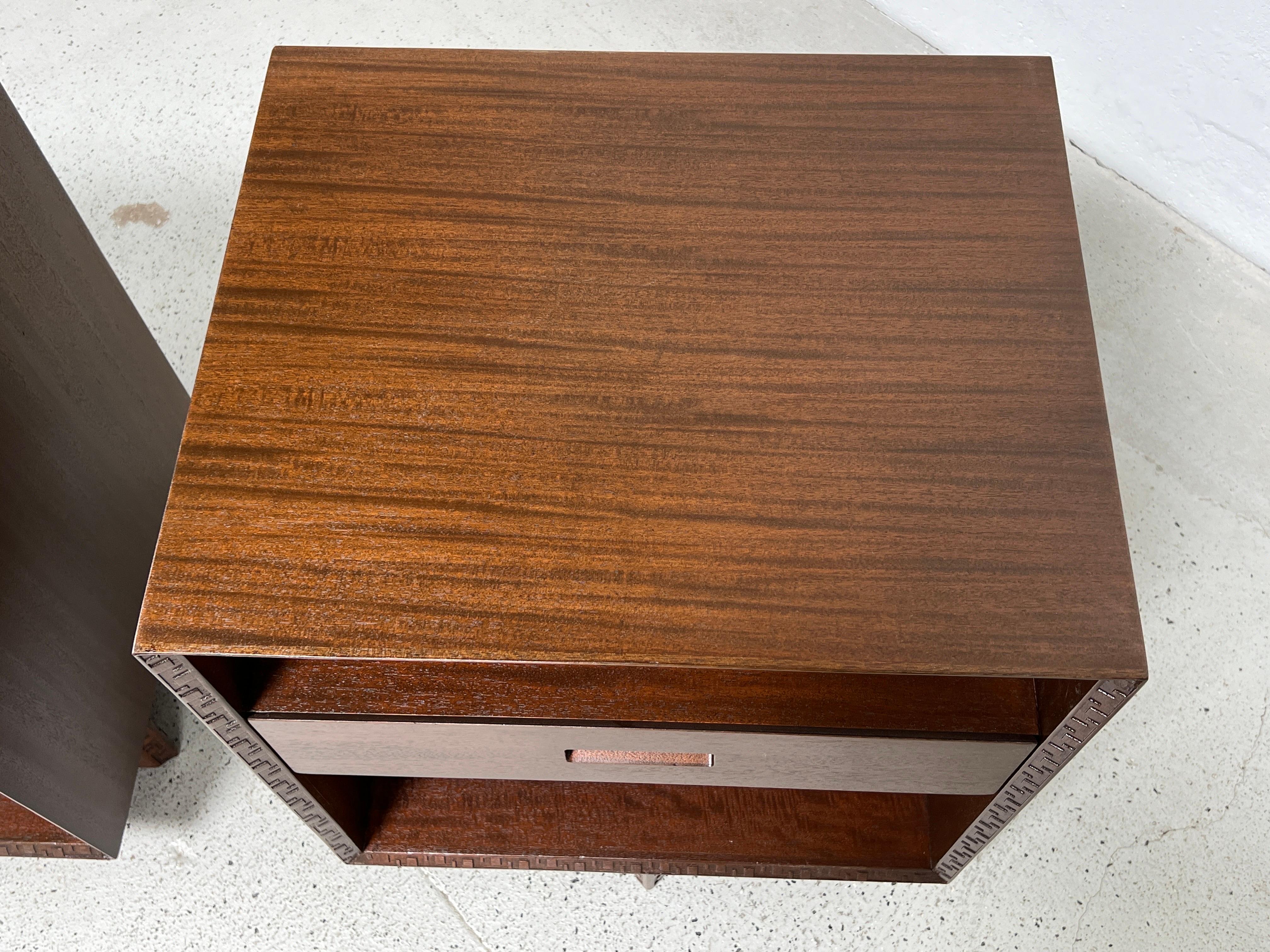 Frank Lloyd Wright for Henredon Pair of Nightstands For Sale 8