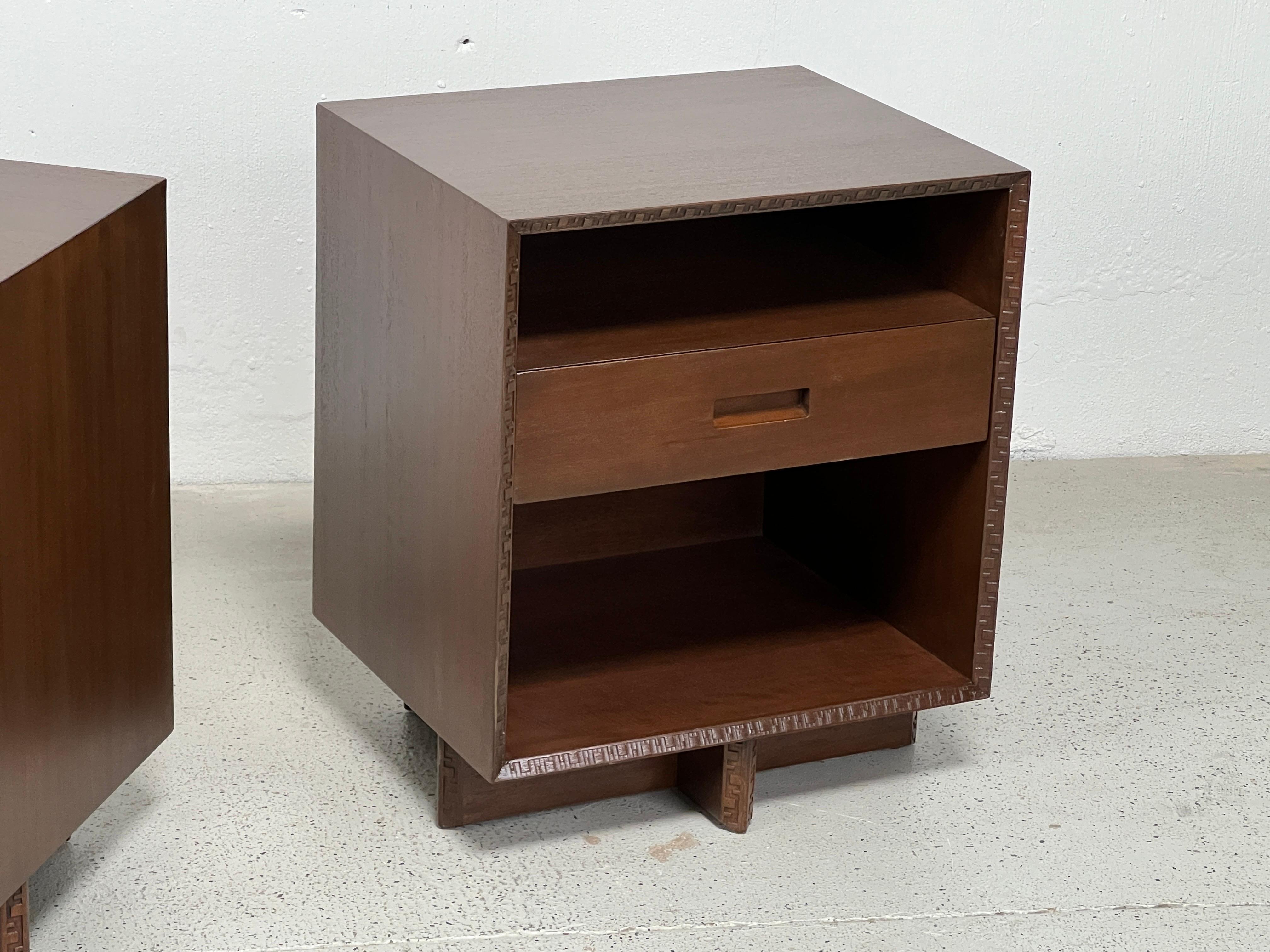 Mid-20th Century Frank Lloyd Wright for Henredon Pair of Nightstands For Sale