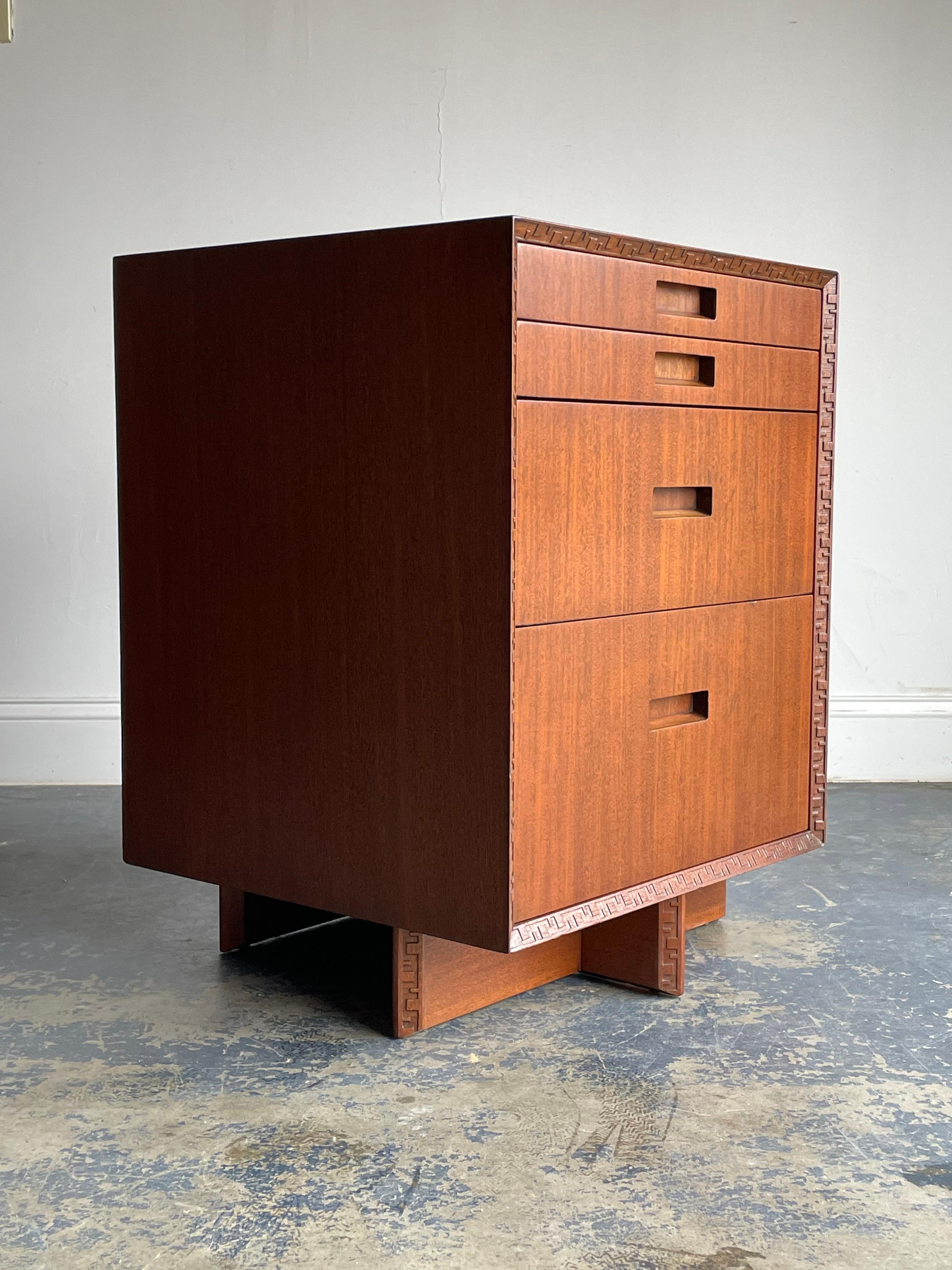 American Frank Lloyd Wright for Henredon “Taliesin” Chest of Drawers in Mahogany
