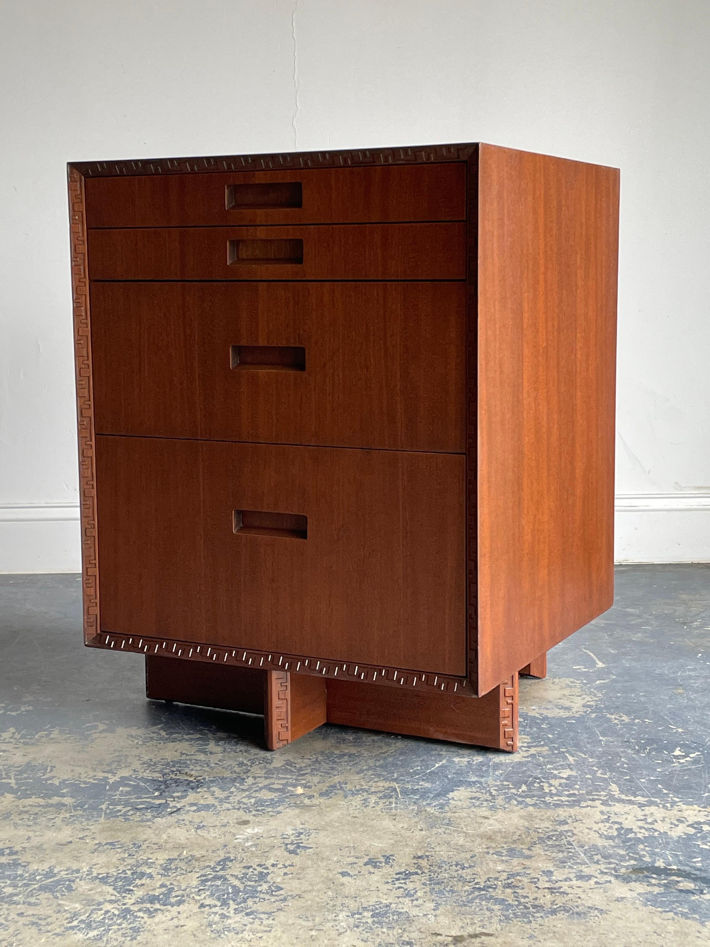 Frank Lloyd Wright for Henredon “Taliesin” Chest of Drawers in Mahogany 1