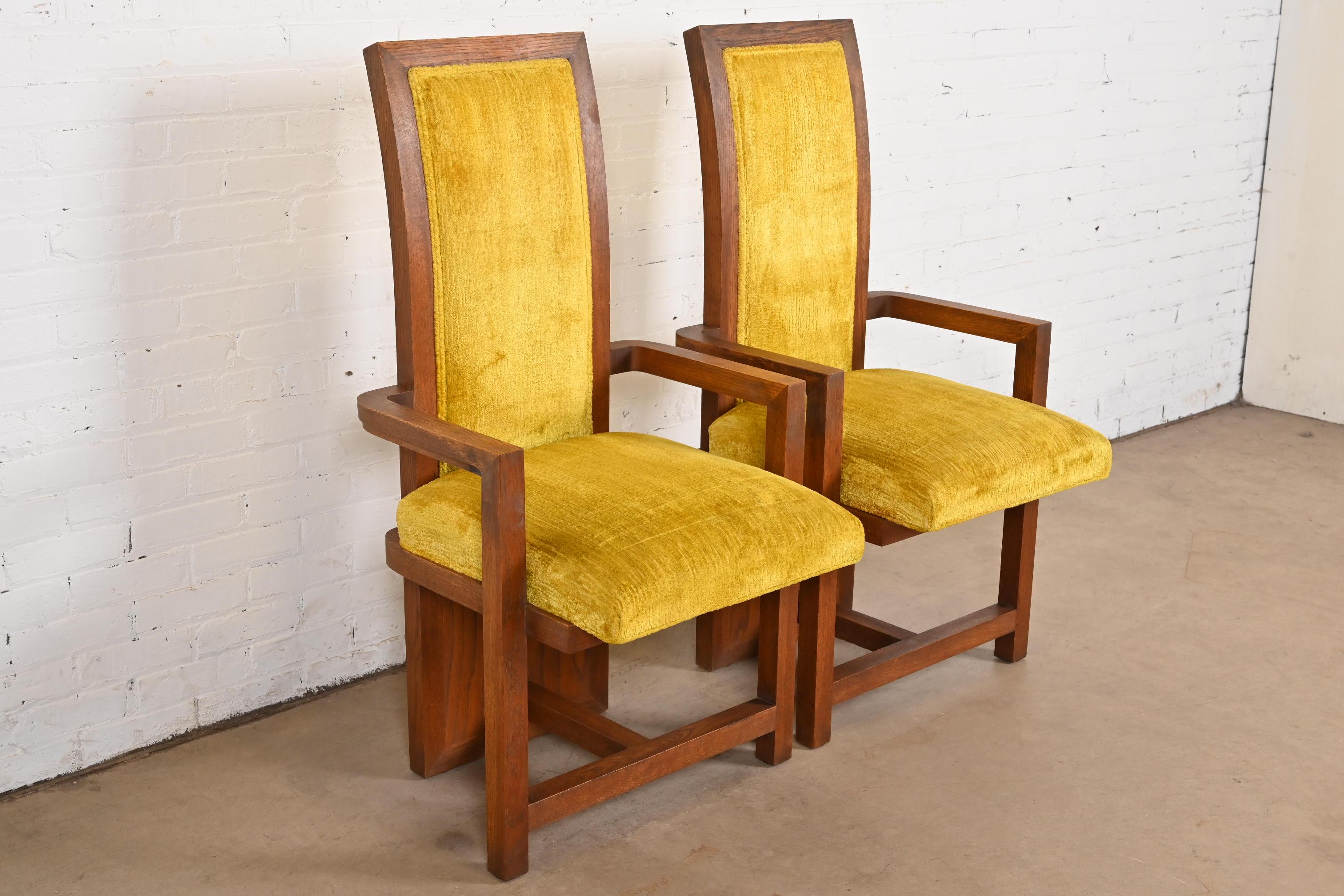Frank Lloyd Wright for Heritage Henredon Taliesin High Back Armchairs, Pair In Good Condition For Sale In South Bend, IN