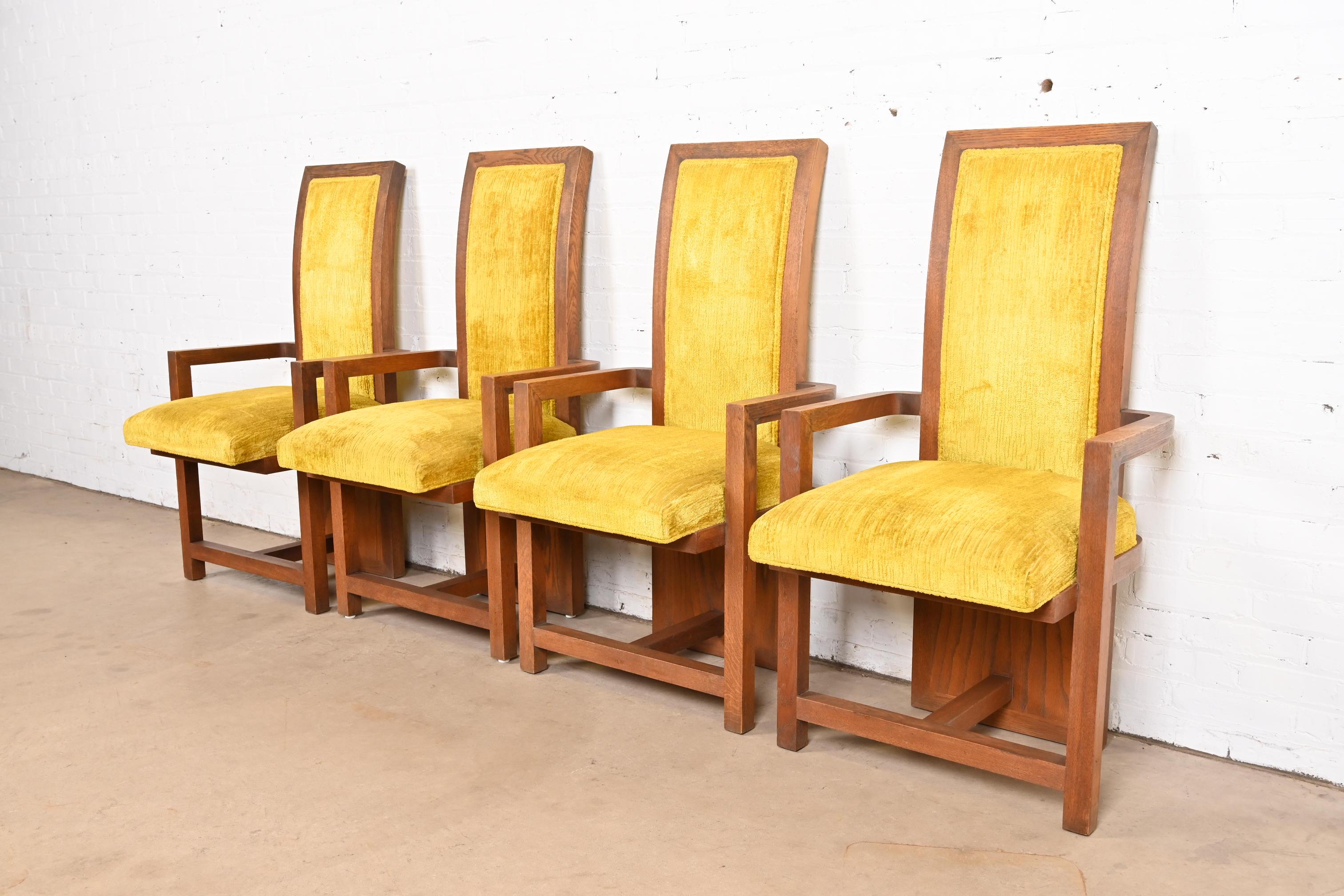 Americano Frank Lloyd Wright per Heritage Henredon Taliesin Poltrone con schienale alto, Set di 4 in vendita