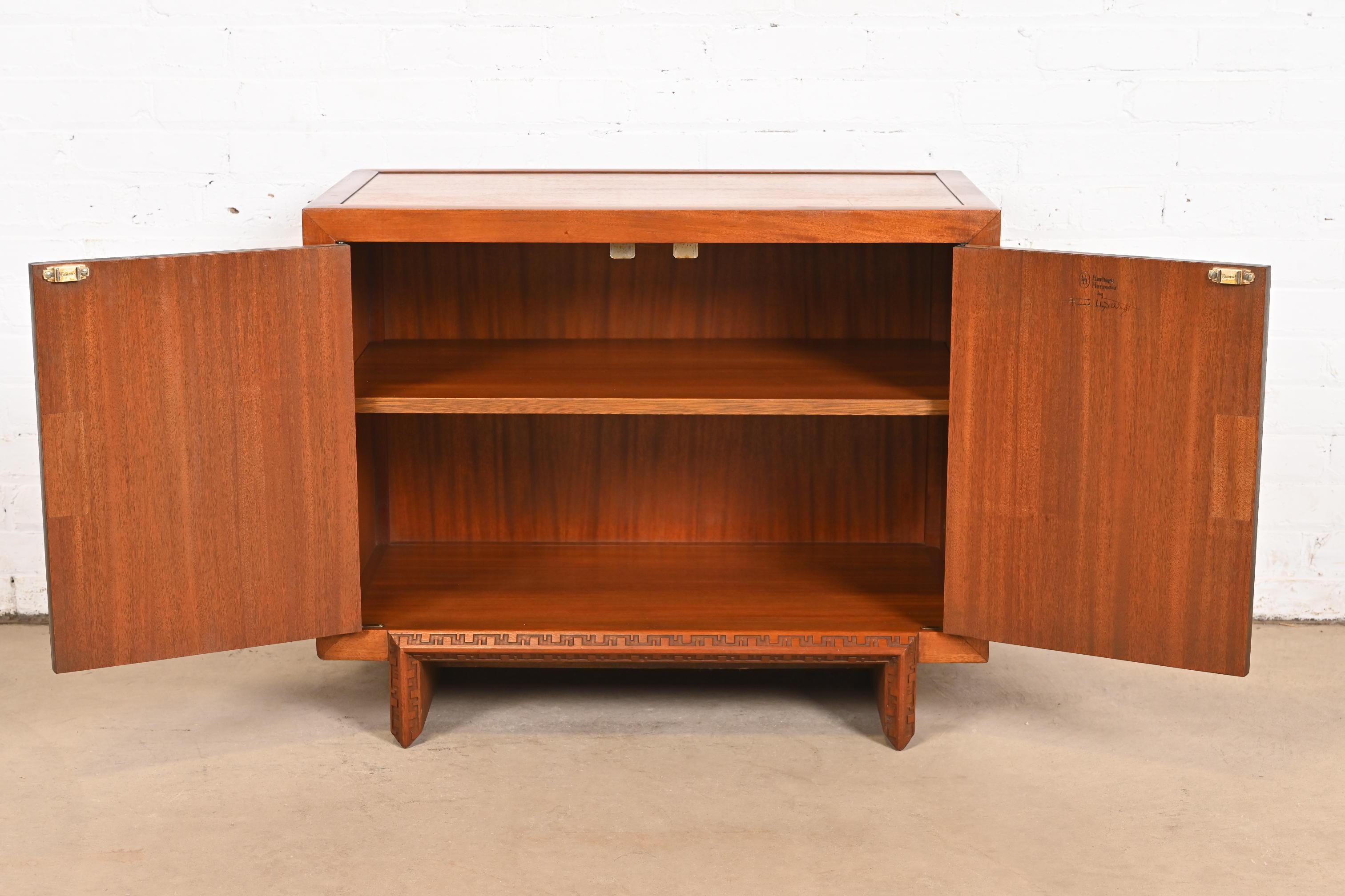 Armario de caoba Frank Lloyd Wright para Heritage Henredon Taliesin, años 50 mediados del siglo XX en venta