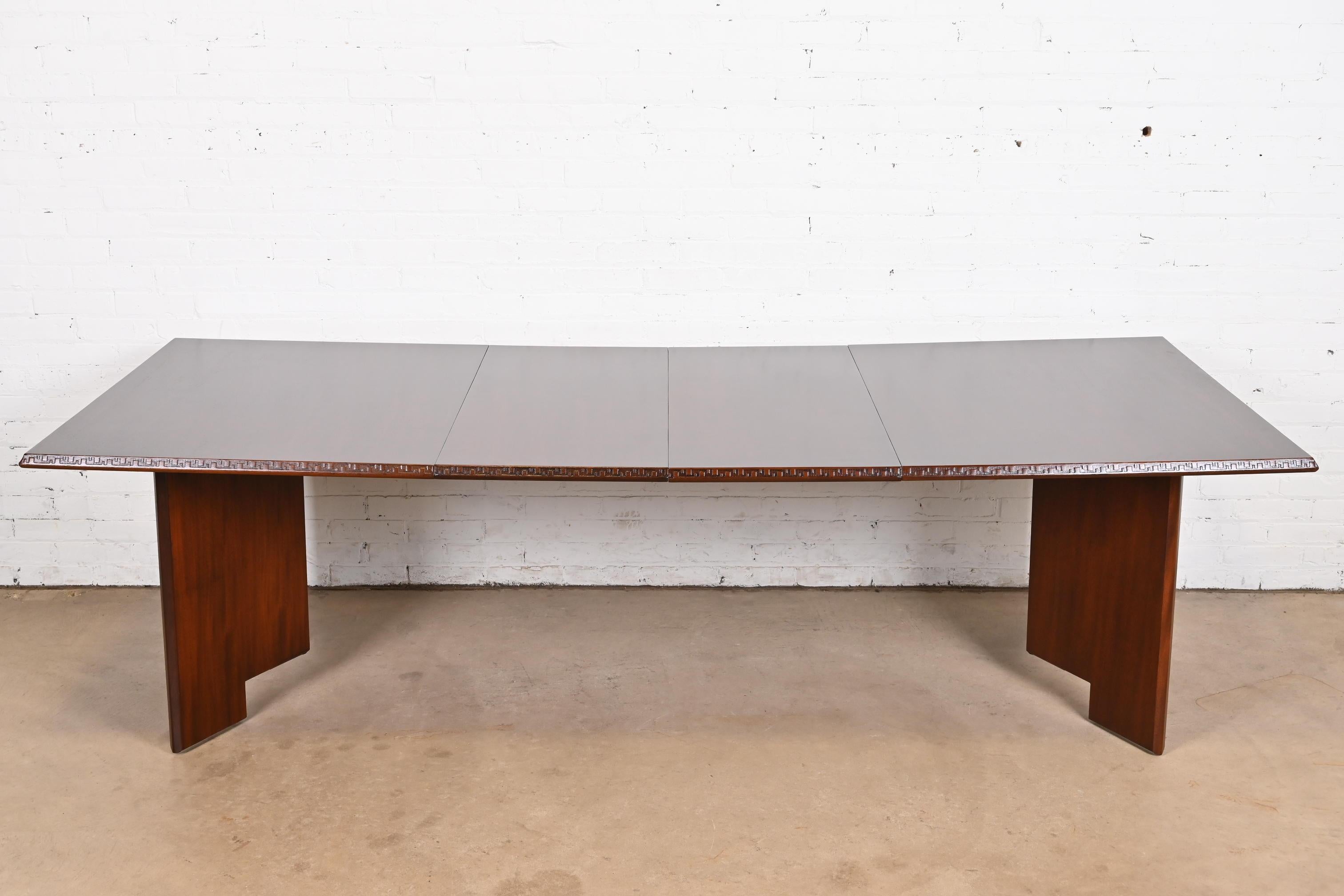 Table de salle à manger Taliesin en acajou Frank Lloyd Wright pour Heritage Henredon en vente 1