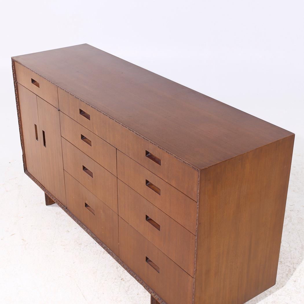 Late 20th Century Frank Lloyd Wright for Heritage Henredon 'Taliesin' MCM Mahogany Credenza