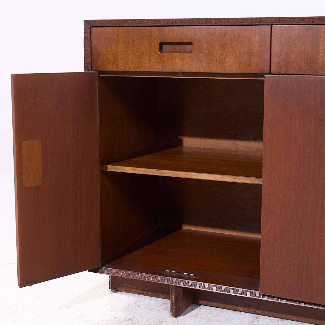 Frank Lloyd Wright for Heritage Henredon 'Taliesin' MCM Mahogany Credenza 2