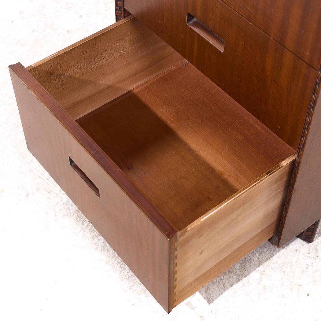 Frank Lloyd Wright for Heritage Henredon Taliesin MCM Mahogany Nightstand For Sale 4