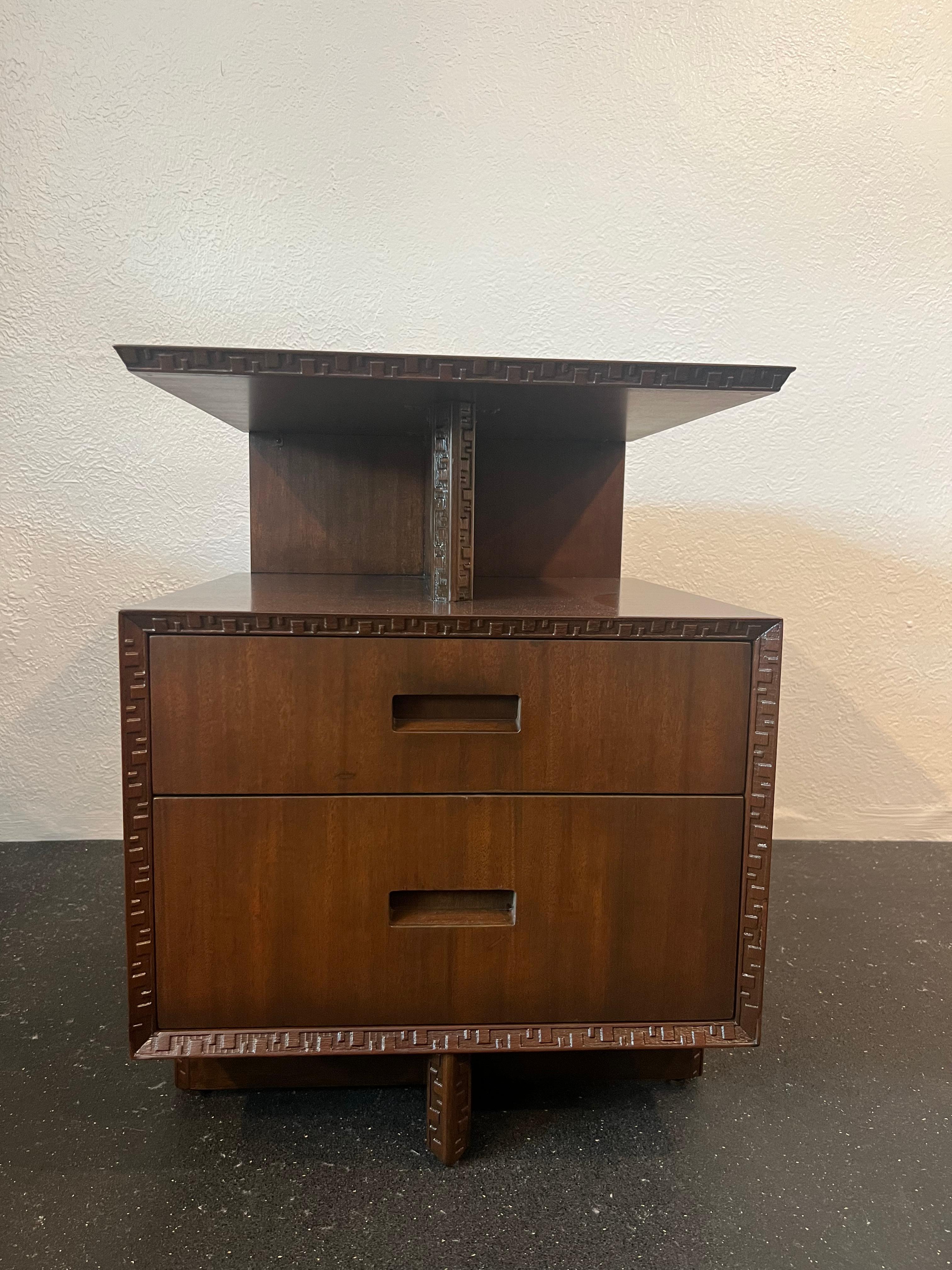 Frank Lloyd Wright for Heritage Henredon “Taliesin” side table. Recently refinished. Additional photos available upon request. Matching dresser, pair of chest and mirror also available separately.

Would work well in a variety of interiors such as