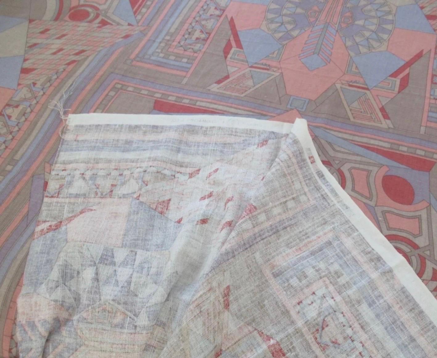 American Frank Lloyd Wright for Schumacher Imperial Tokyo Textile, 3 yards, 1950’s USA. For Sale