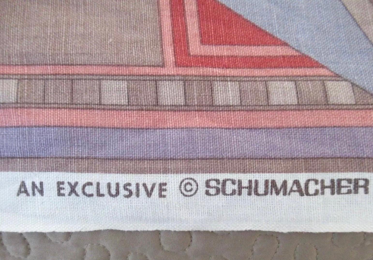 Frank Lloyd Wright for Schumacher Imperial Tokyo Textile, 3 yards, 1950’s USA. In Good Condition For Sale In Brooklyn, NY