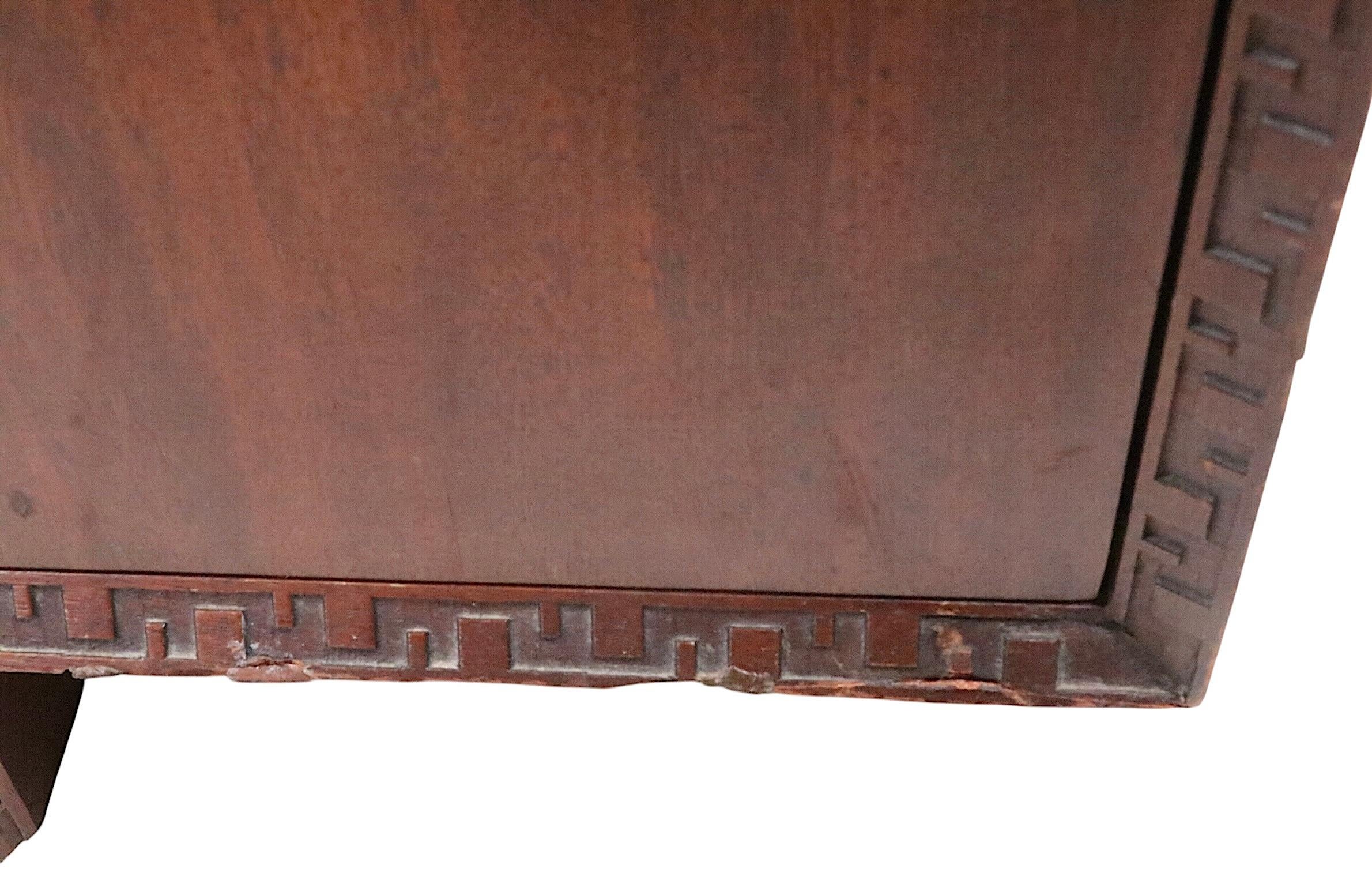 Frank Lloyd Wright Heritage Henredon  Taliesin Four Drawer Dresser  Nightstand For Sale 6