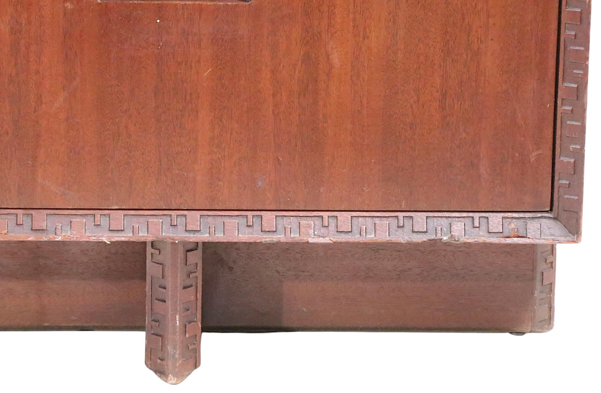 Mahogany Frank Lloyd Wright Heritage Henredon  Taliesin Four Drawer Dresser  Nightstand For Sale