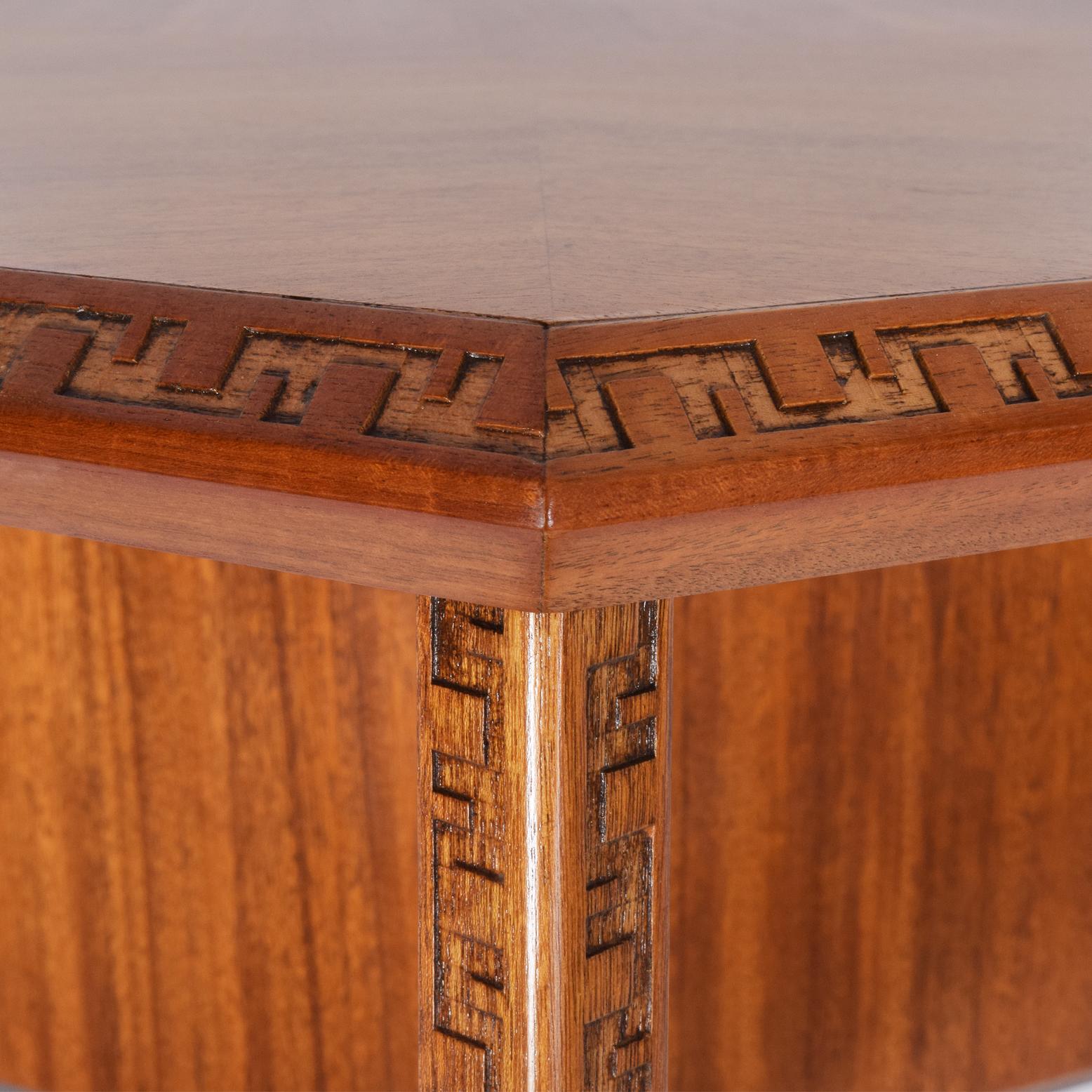 Mid-20th Century Frank Lloyd Wright Hexagonal Coffee Table for Heritage-Henredon