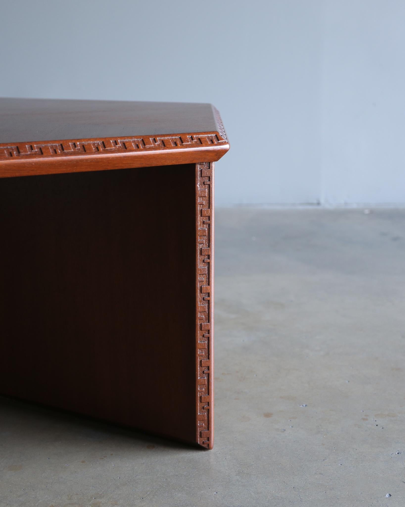 Frank Lloyd Wright Hexagonal Taliesin Coffee Table, circa 1955 In Good Condition In Costa Mesa, CA