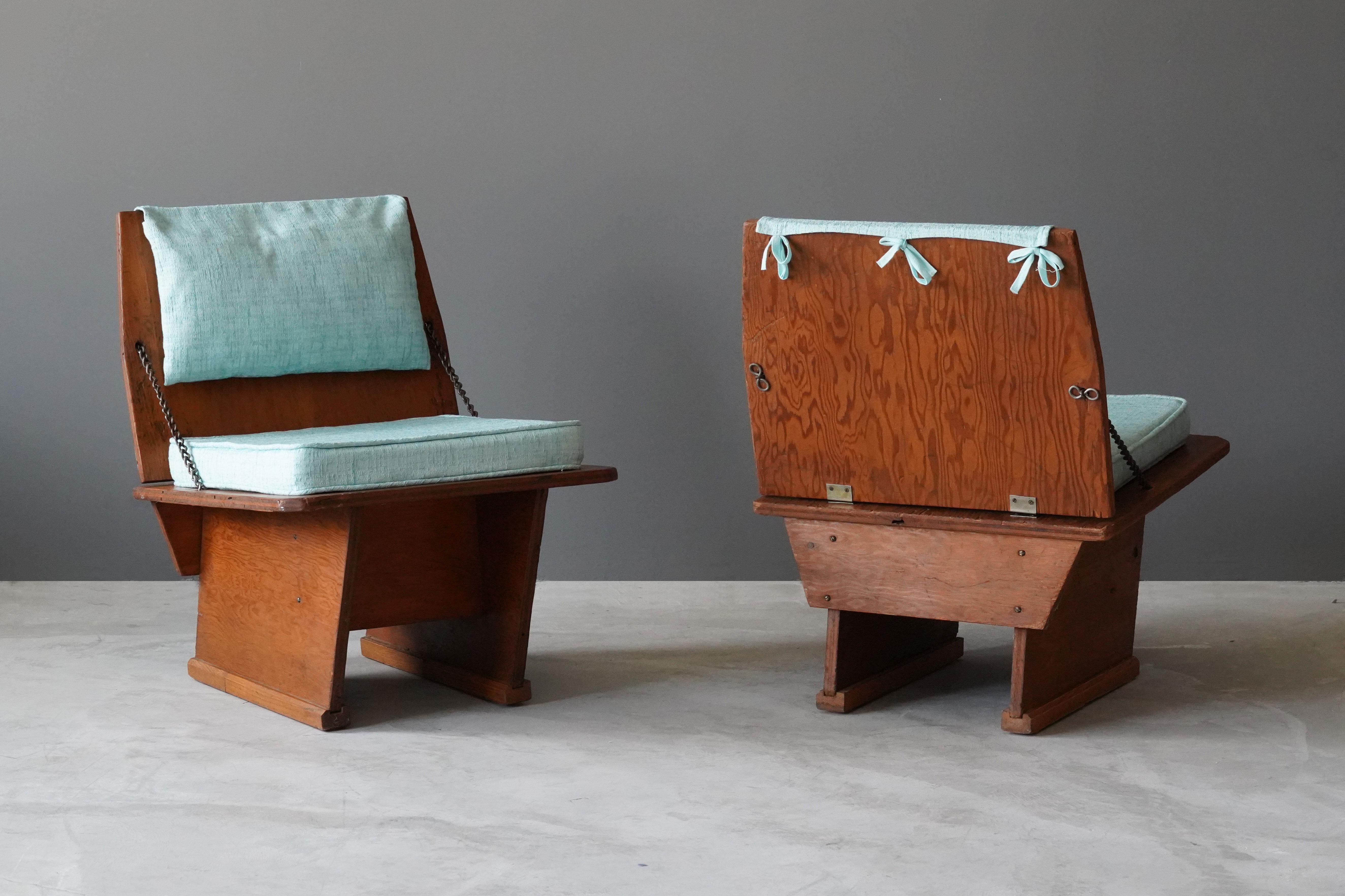 Frank Lloyd Wright Lounge-Stühle:: Unitarische Kirche:: Sperrholz:: Stahl:: Stoff:: 1951 (Moderne der Mitte des Jahrhunderts)