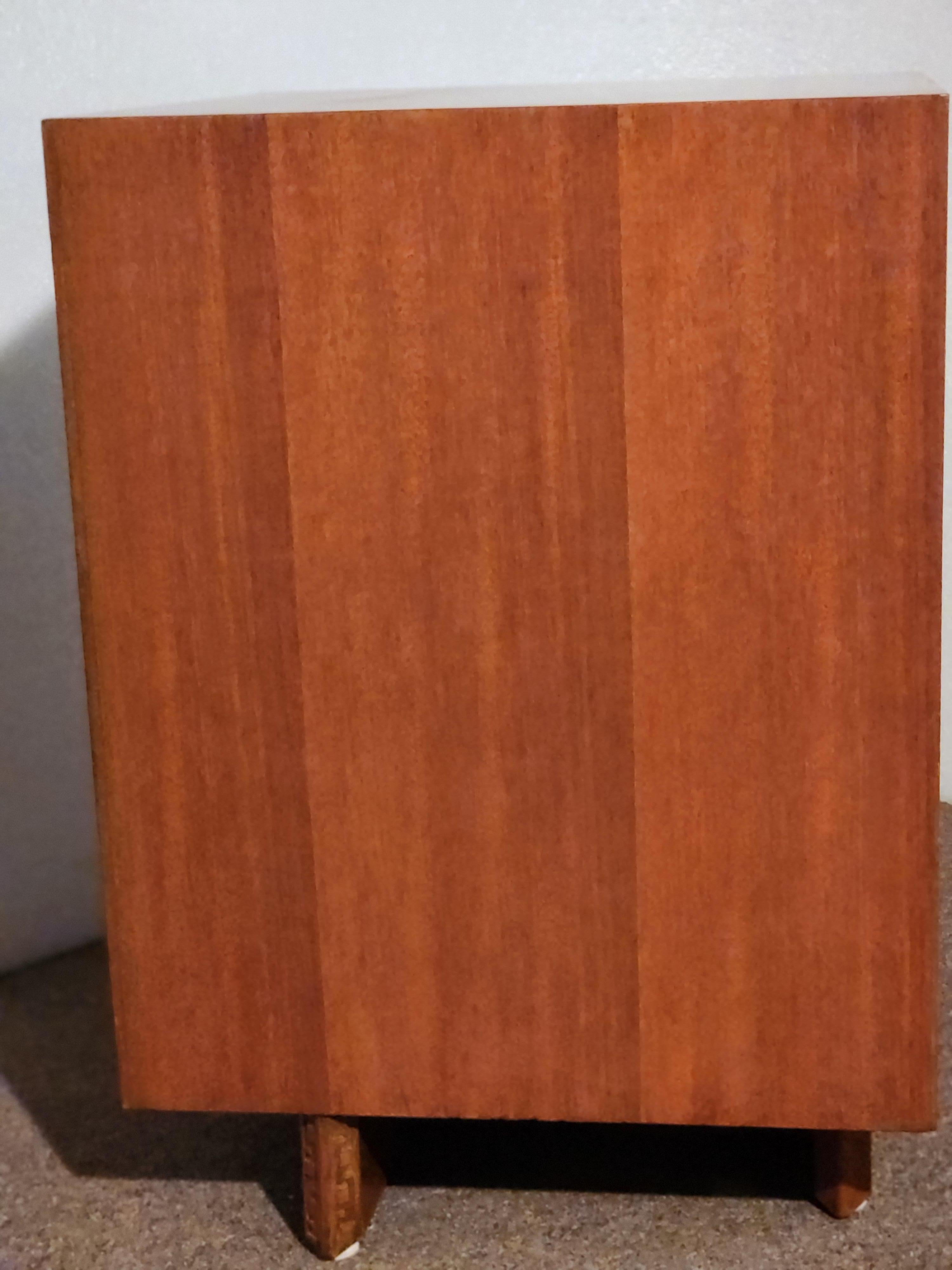 Commode 4 tiroirs en acajou de Frank Lloyd Wright Heritage Henredon 1955 en vente 4