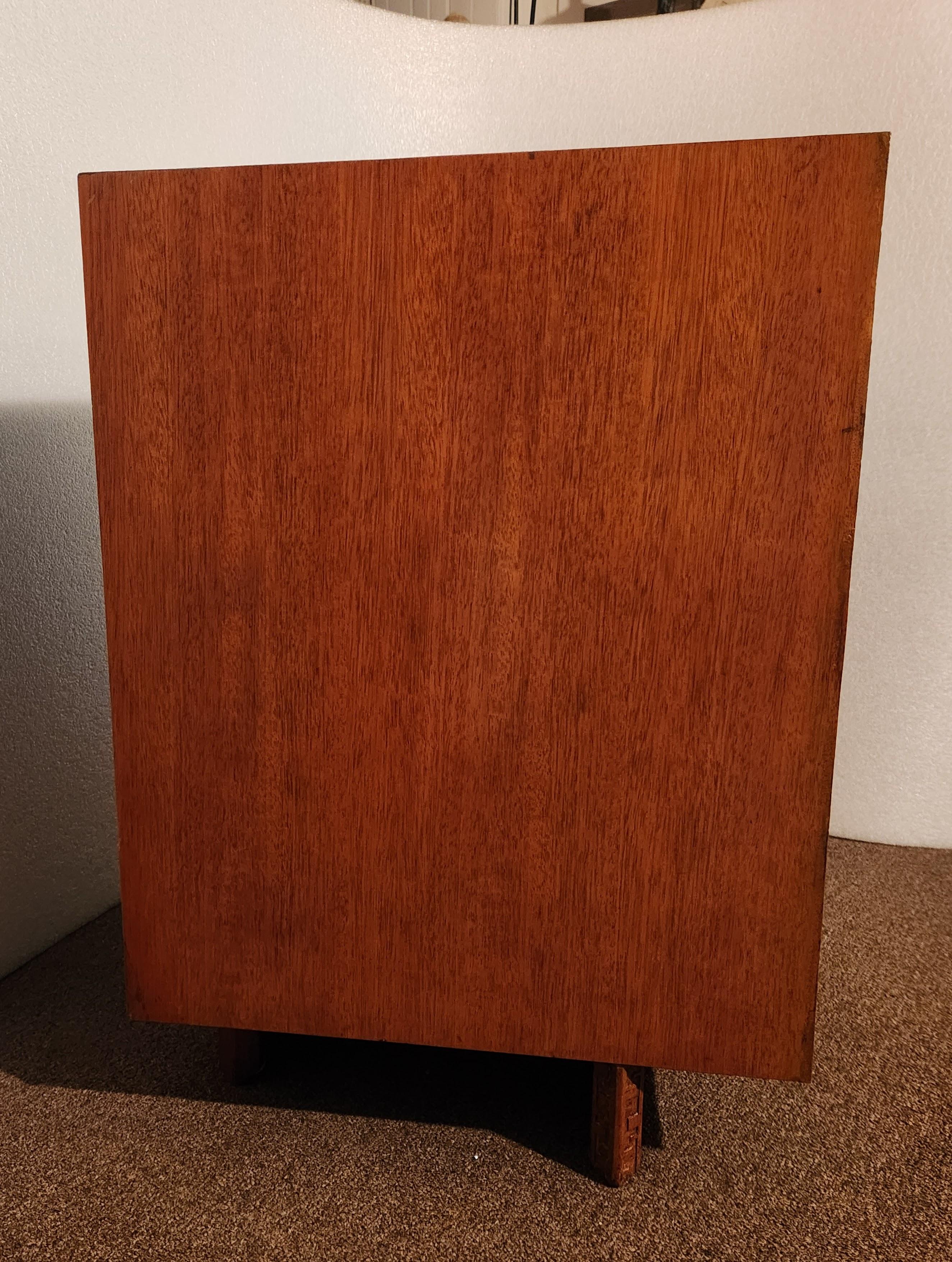 Commode 4 tiroirs en acajou de Frank Lloyd Wright Heritage Henredon 1955 Bon état - En vente à Camden, ME