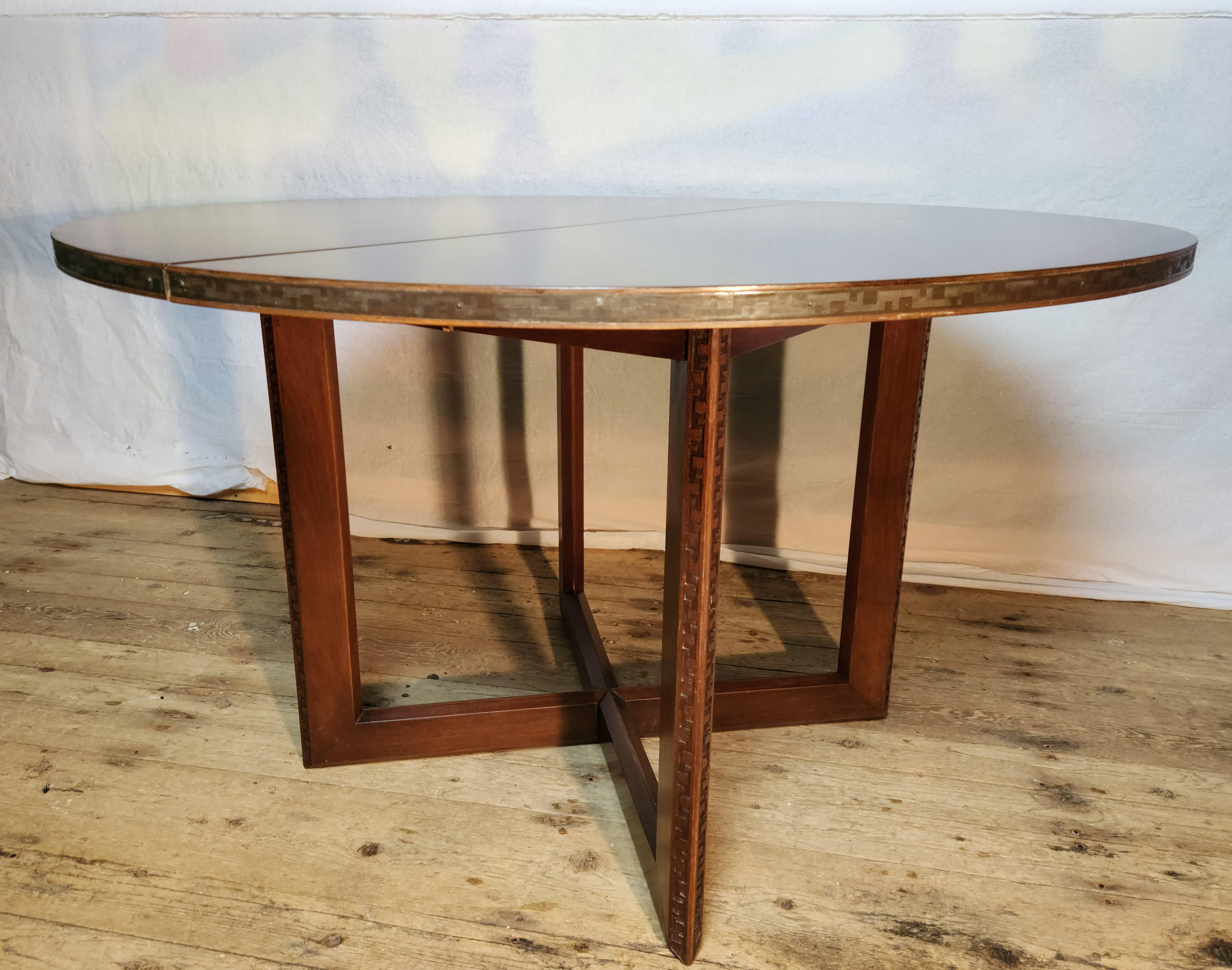 Arts and Crafts Frank Lloyd Wright Mahogany Dining Table Taliesin Heritage Henredon #2000, 1955