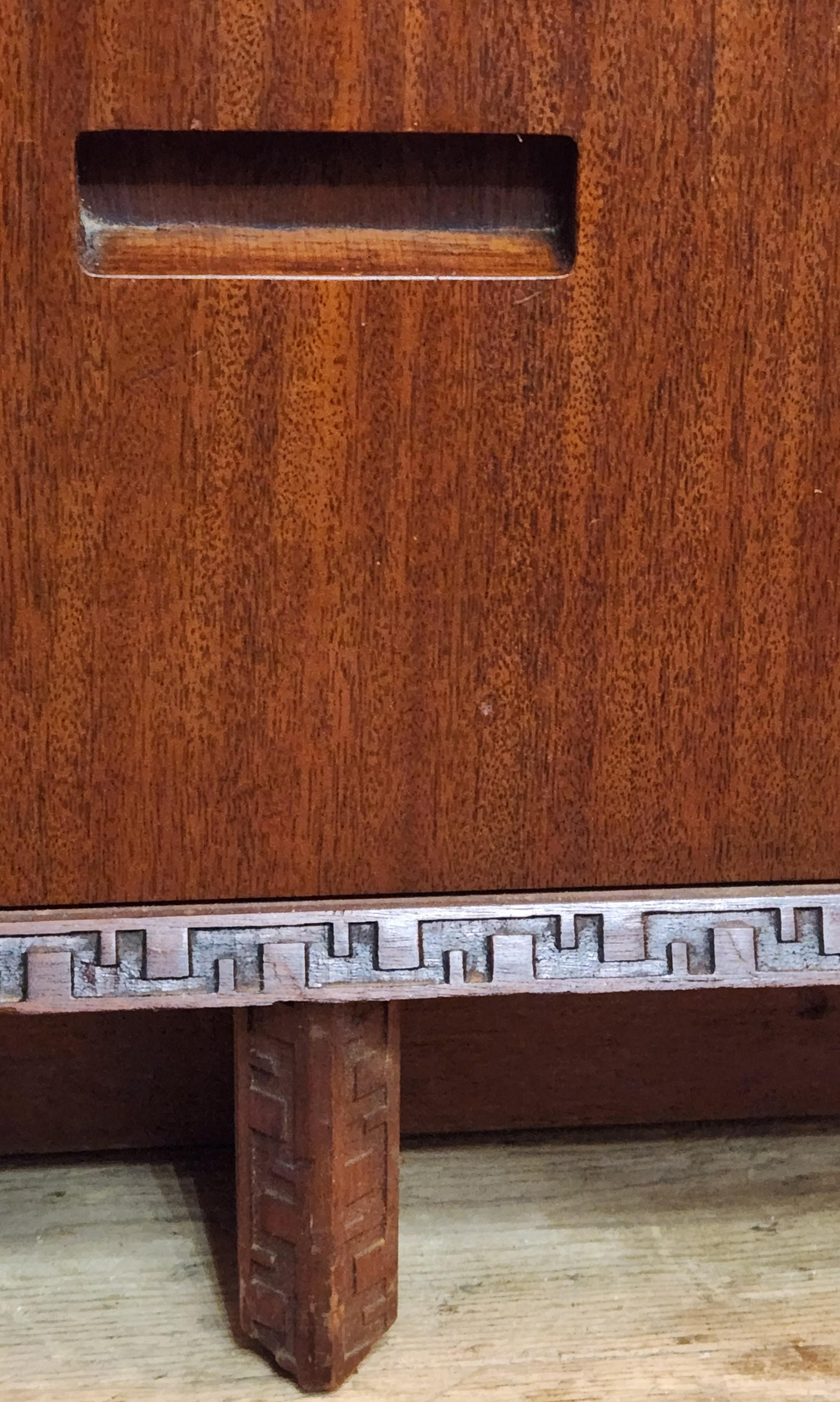 Frank Lloyd Wright Mahogany Dresser Sideboard Taliesin Heritage Henredon 1955 For Sale 5