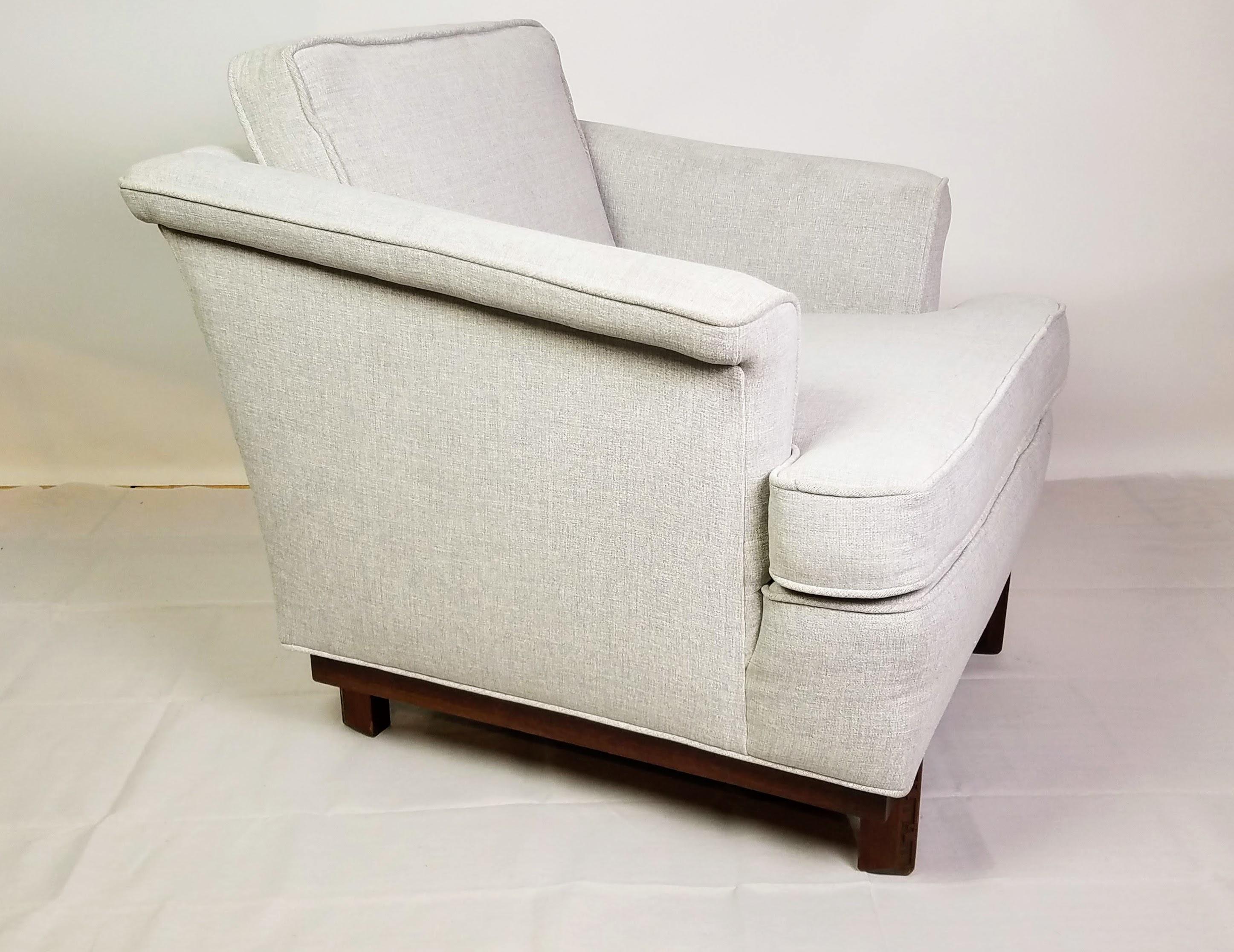 Chamfered Frank Lloyd Wright Mahogany Lounge Chair Heritage Henredon Taliesin Line 1955/56 For Sale