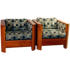 Frank Lloyd Wright Prairie School Arts & Crafts Style Cherry Cube Chairs