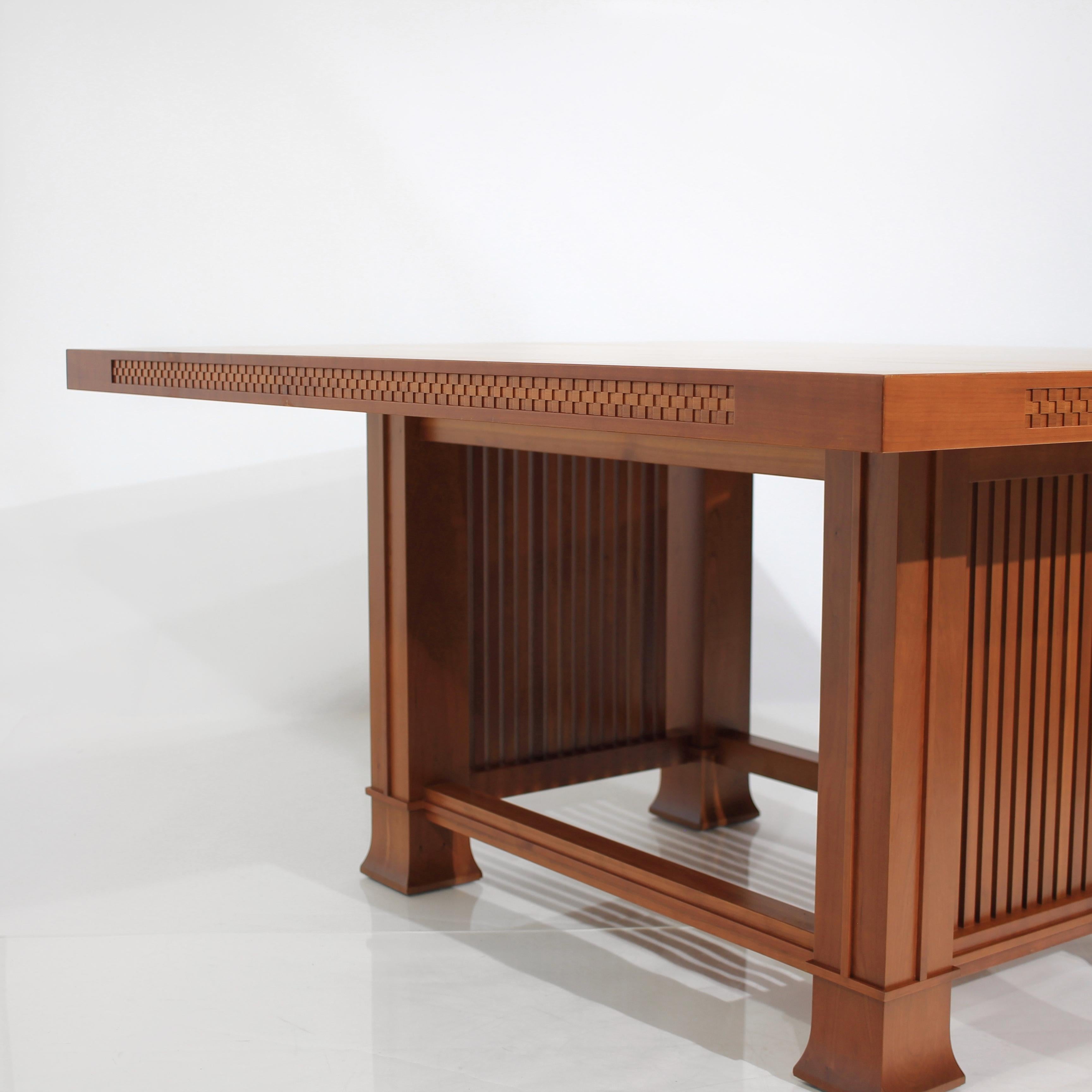 Frank Lloyd Wright Rectangle Dining Table Husser 615 by Cassina 2